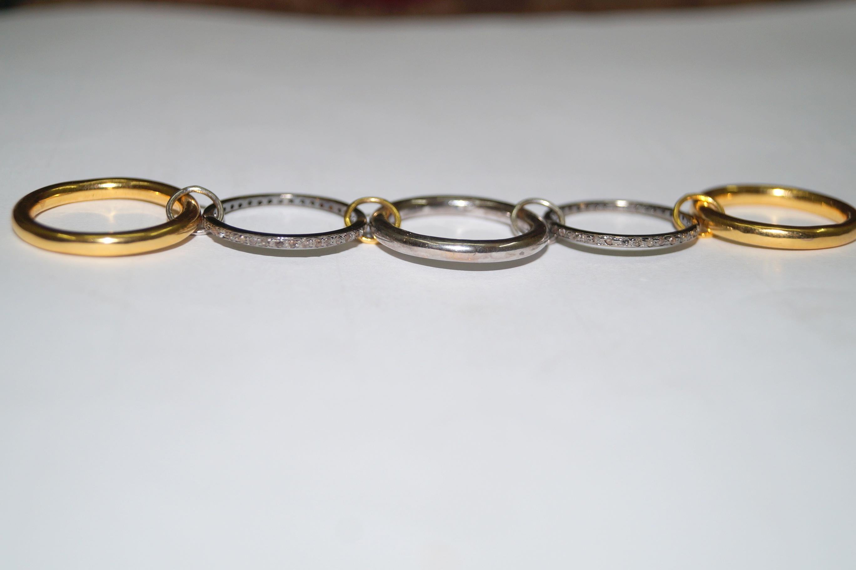 Stapelring Natürliche Pave-Diamanten Sterlingsilber Dual-Ton Stapel von fünf Ringen für Damen oder Herren