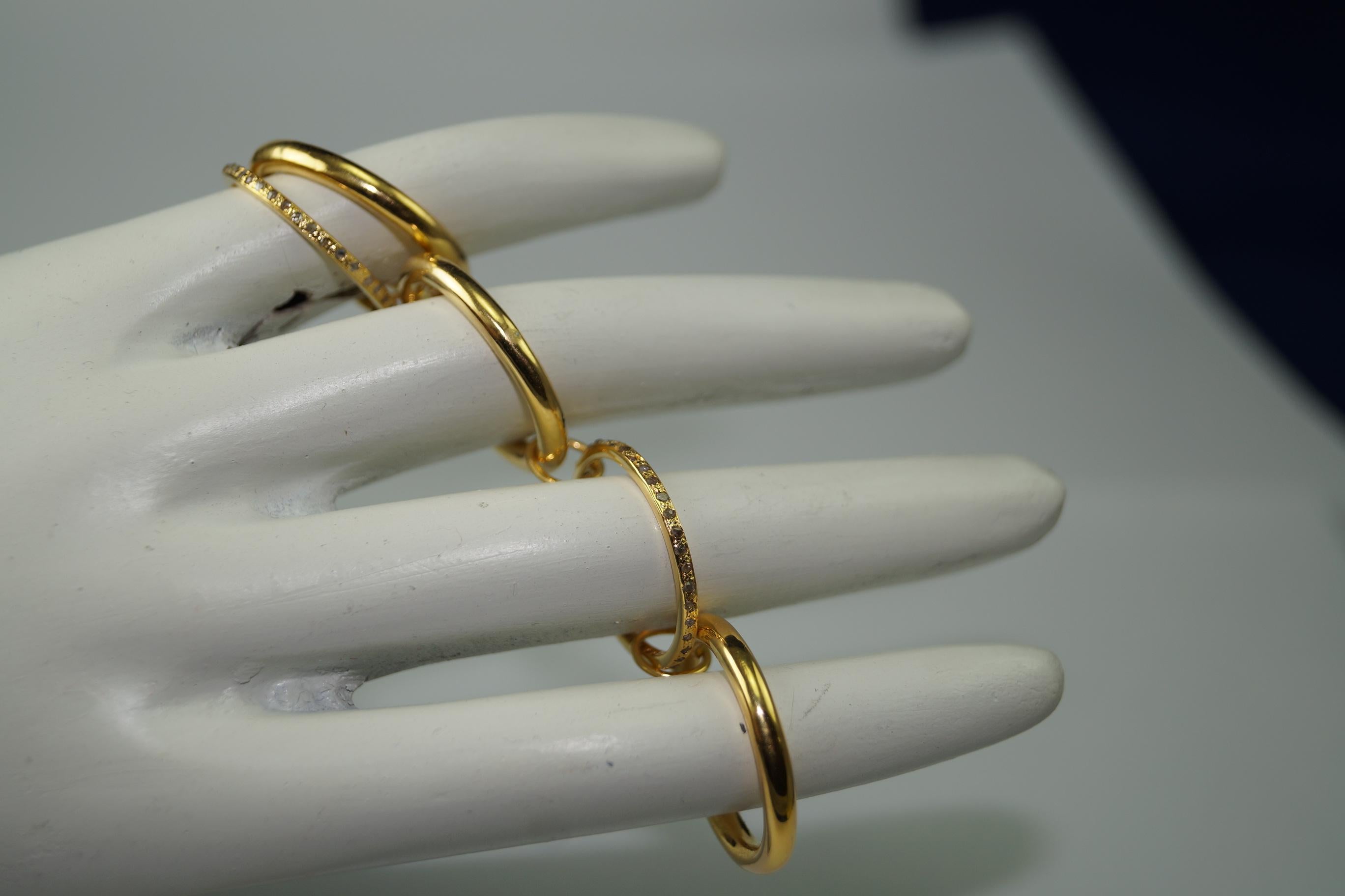Stack-Ring Natürliche Pave-Diamanten Sterlingsilber mit Gelbgoldbeschichtung im Angebot 4
