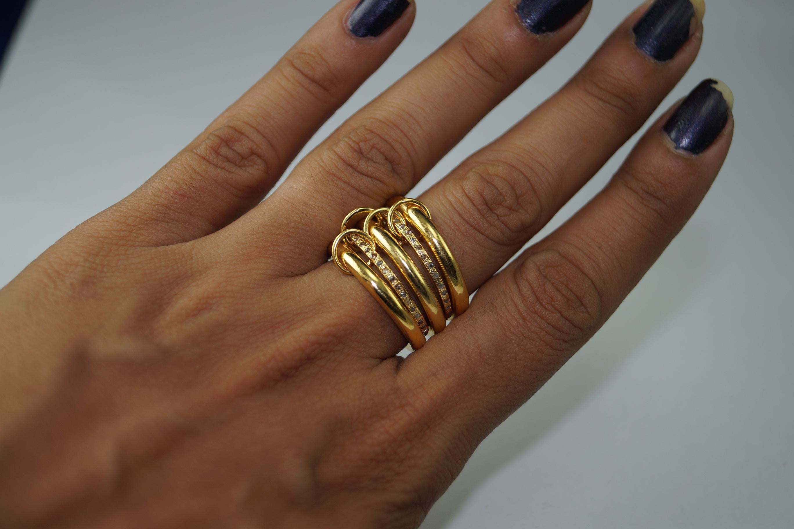 Stack-Ring Natürliche Pave-Diamanten Sterlingsilber mit Gelbgoldbeschichtung im Zustand „Neu“ im Angebot in Delhi, DL