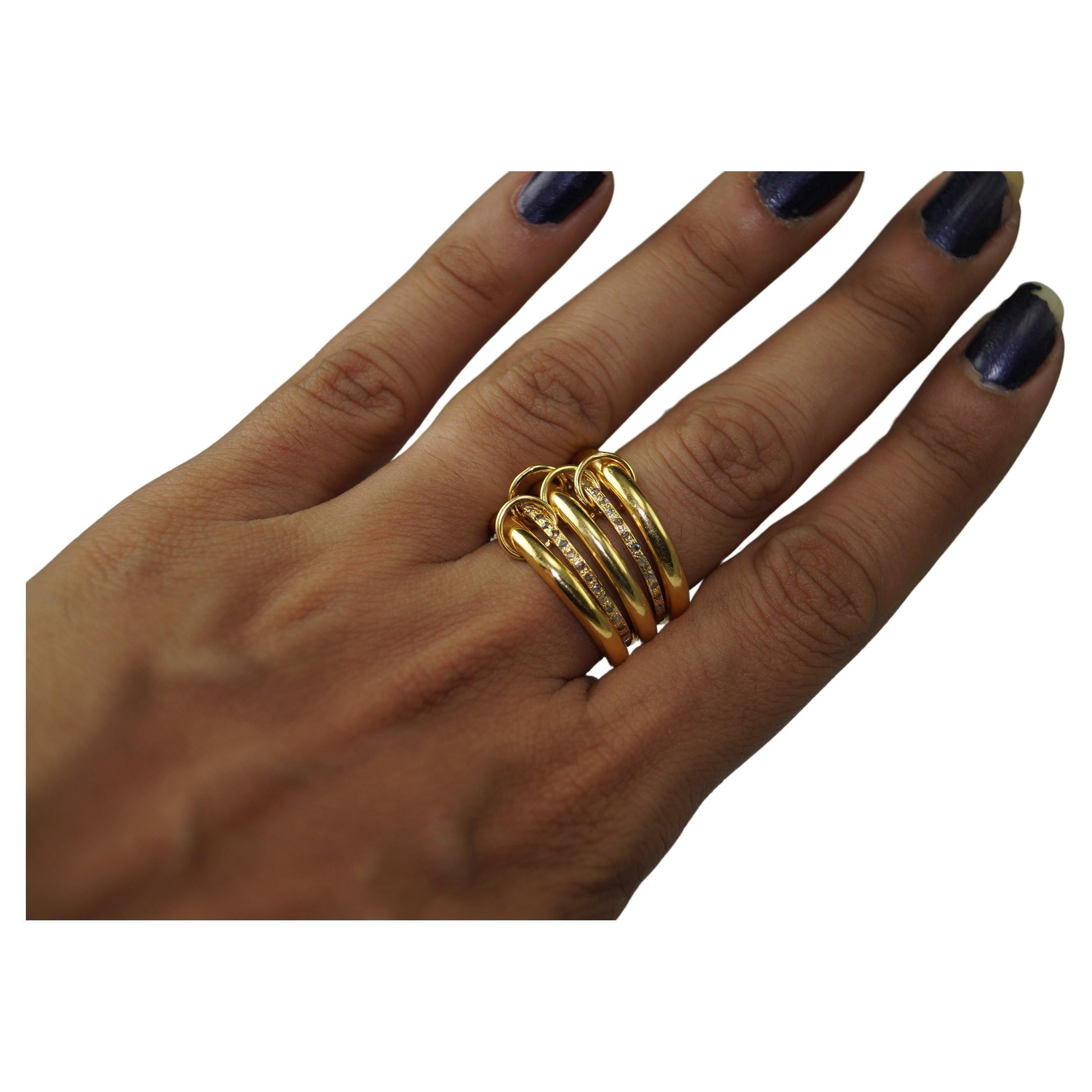 Stack-Ring Natürliche Pave-Diamanten Sterlingsilber mit Gelbgoldbeschichtung im Angebot