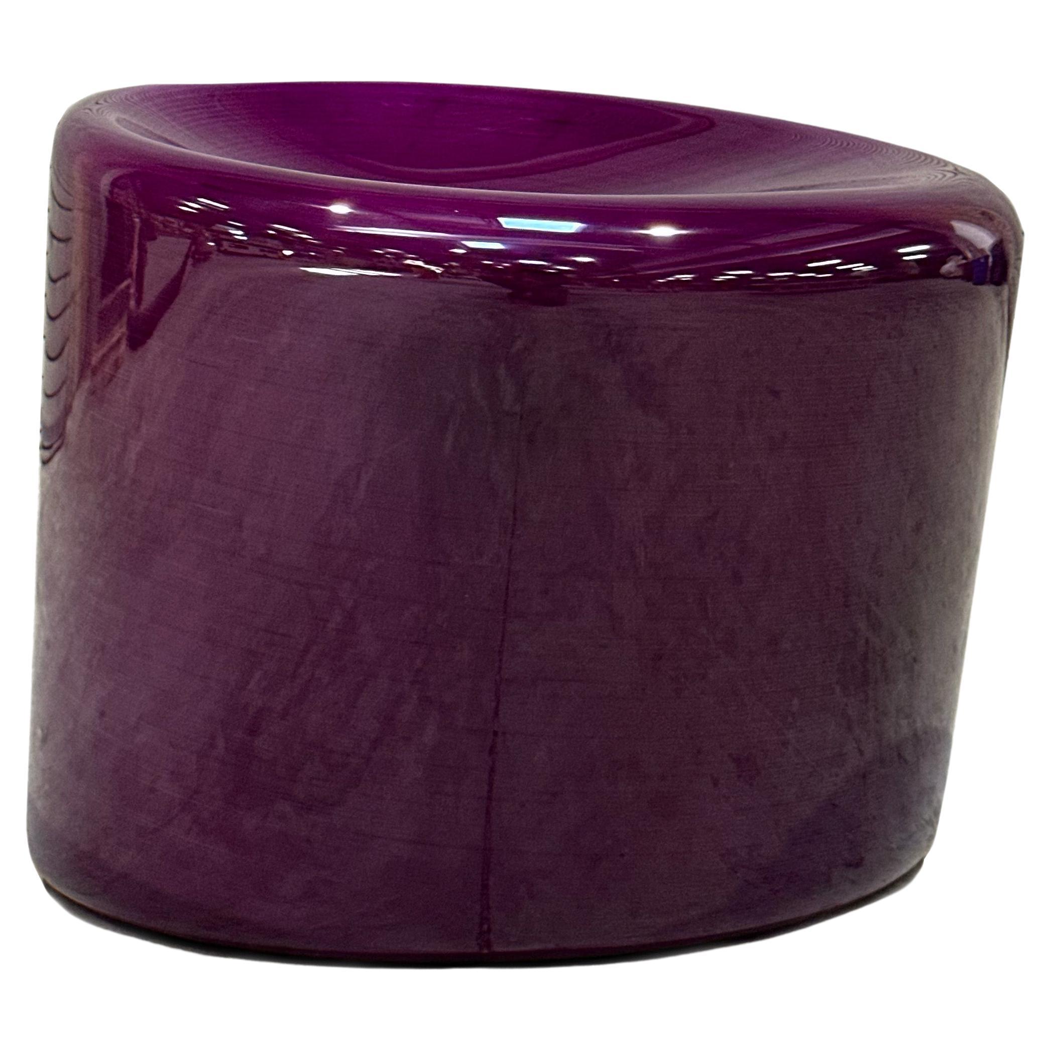 Siège empilable violet Timbur REP de Tuleste Factory