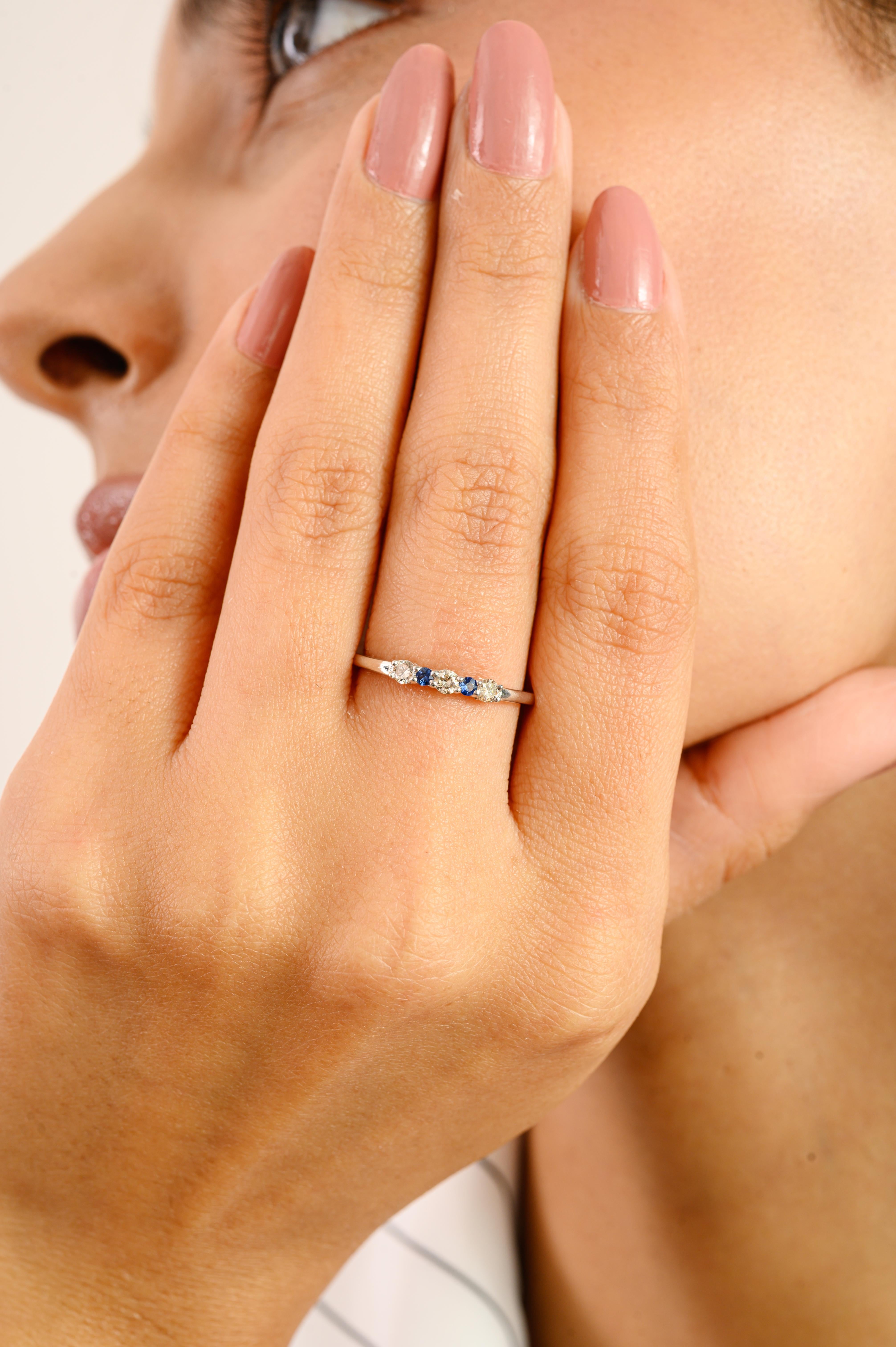 En venta: Anillo apilable de oro blanco de 14k con zafiro azul y diamantes Regalo de joyería  6