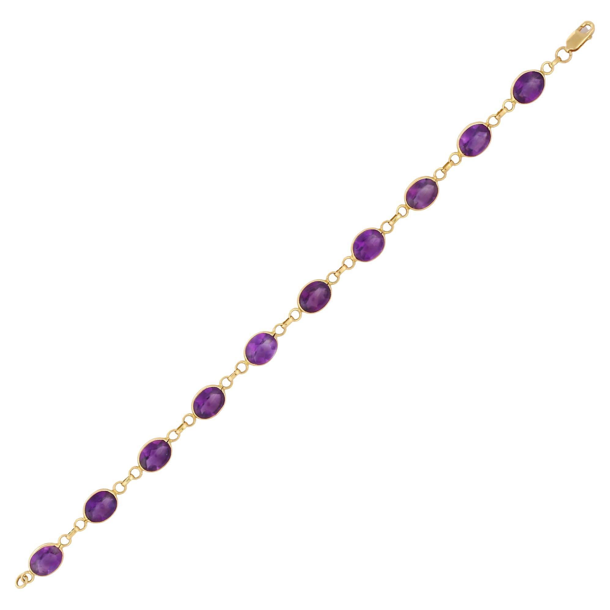 Bracelets are worn to enhance the look. Women love to look good. It is common to see a woman rocking a lovely gold bracelet on her wrist. A gold gemstone bracelet is the ultimate statement piece for every stylish woman. Lightweight and gorgeous,