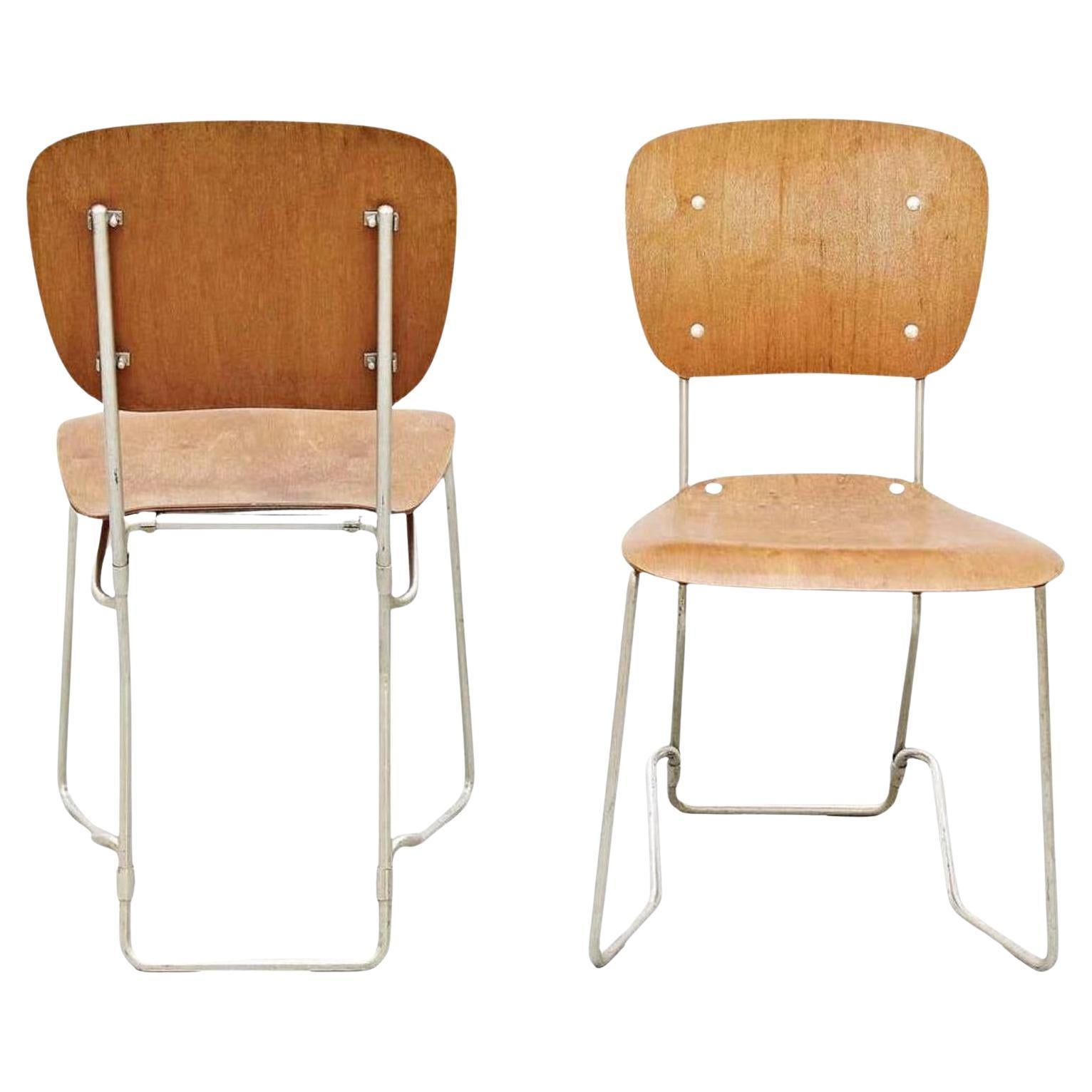 Chaises empilables en Aluflex d'Armin Wirth : Une paire rare d'Elegance du milieu du siècle dernier