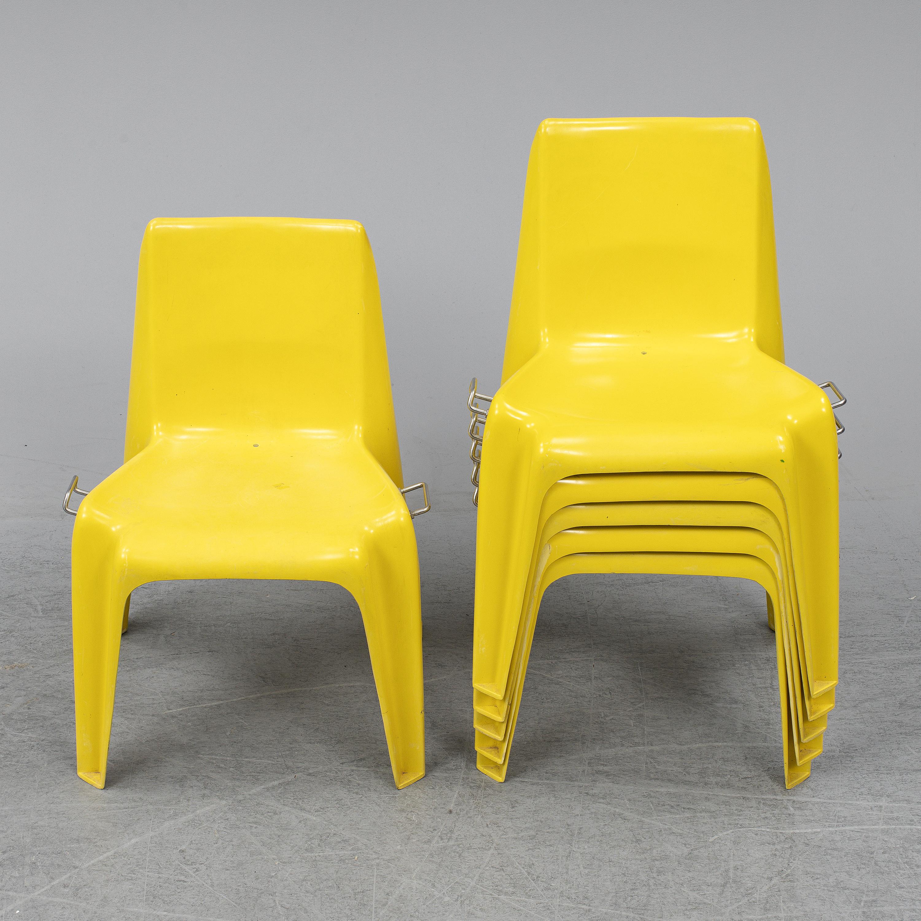 Stackable Bofinger Yellow Chairs by Helmut Batzner, First Edition, Set of 6 In Good Condition For Sale In Madrid, ES