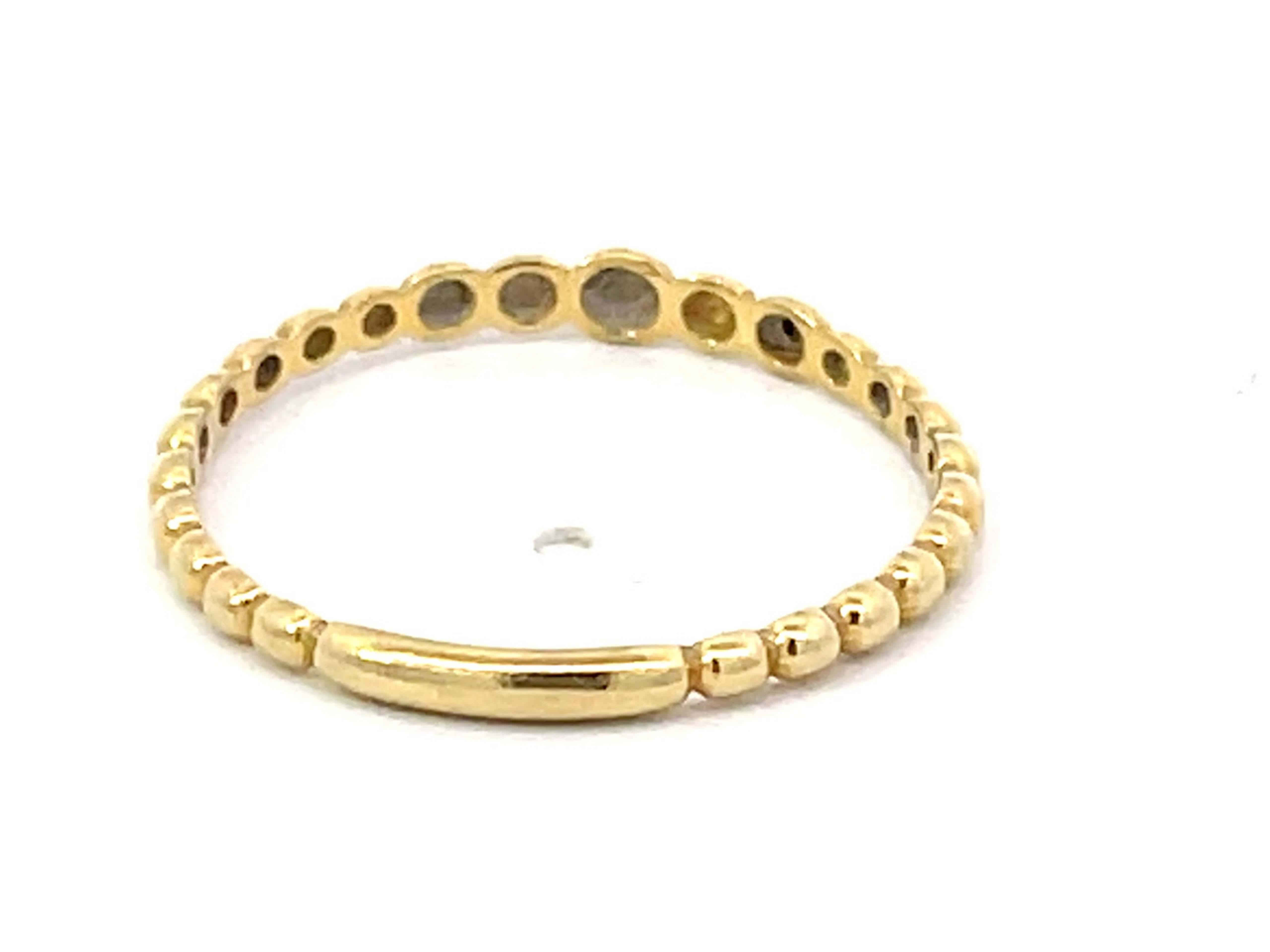 Stackable Bubble Ring in 18k Yellow Gold In Excellent Condition For Sale In Honolulu, HI