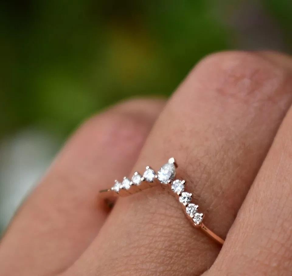 Stack fähig Hochzeit Diamant Ring 14k Weißgold Braut Stack Ring Enhancer Geschenk
Geringes Gewicht, kann jeden Tag getragen werden

Zusätzliche Informationen:
Zustand: Neu mit Etiketten: Ein brandneuer, unbenutzter und ungetragener Artikel