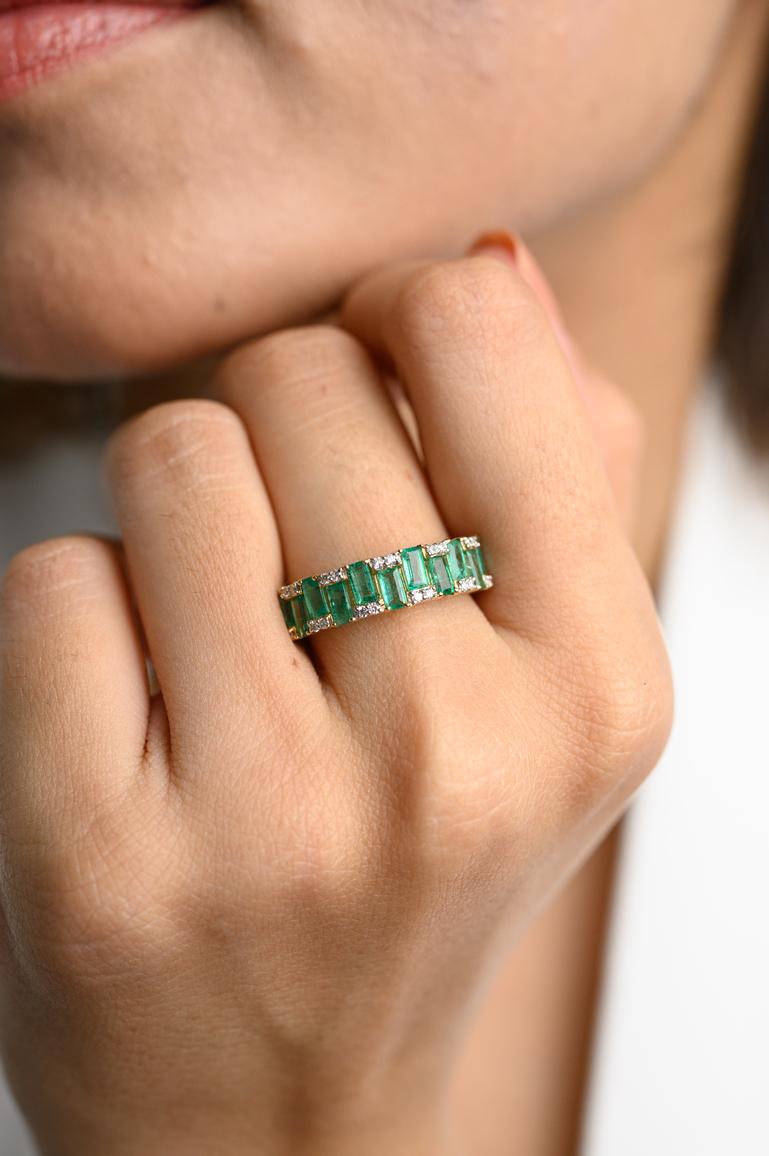 For Sale:  Natural Emerald Engagement Ring with Diamonds 14k Solid Yellow Gold Certified 4