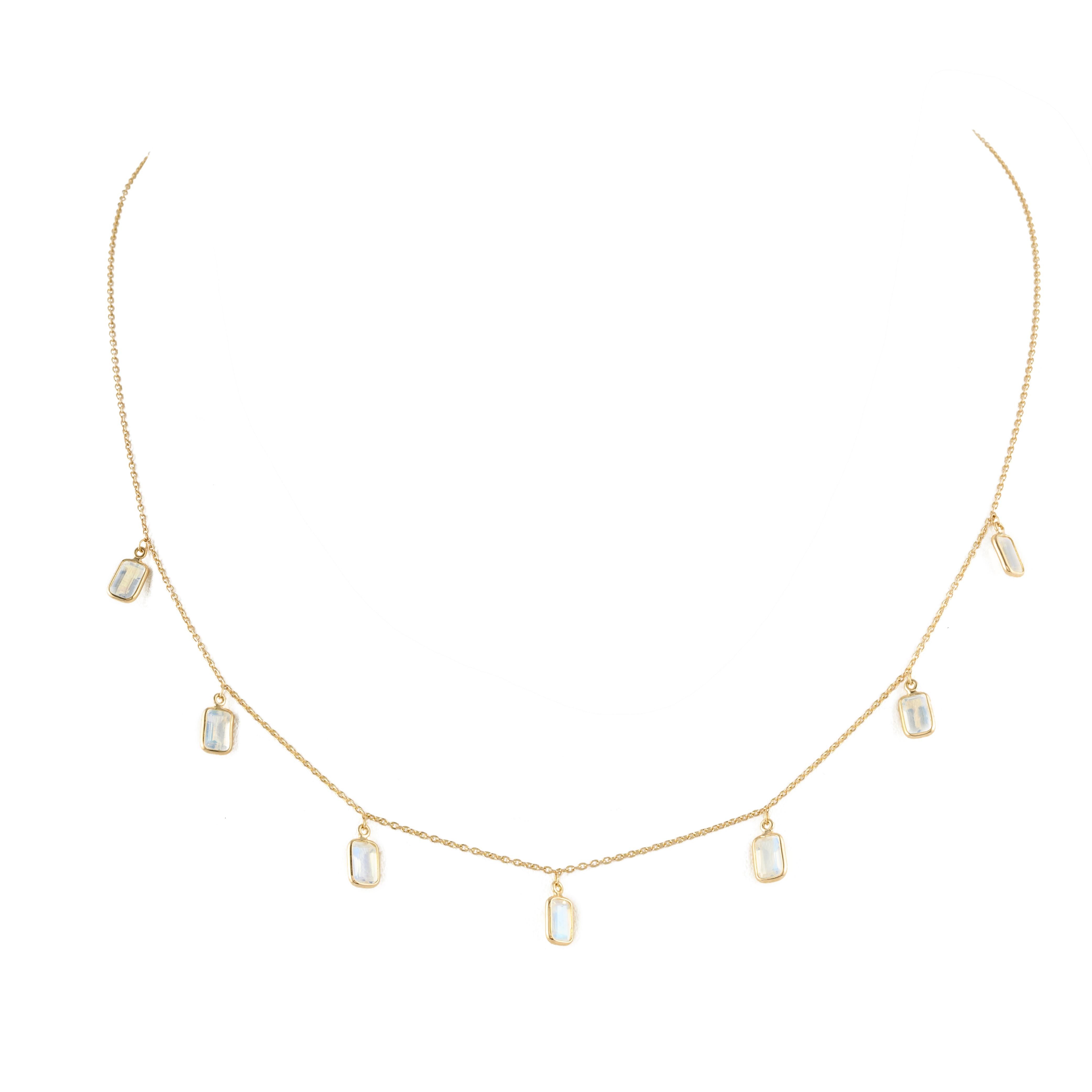 Women's Rainbow Moonstone Chain Necklace Gift for Girlfriend in 18k Solid Yellow Gold For Sale