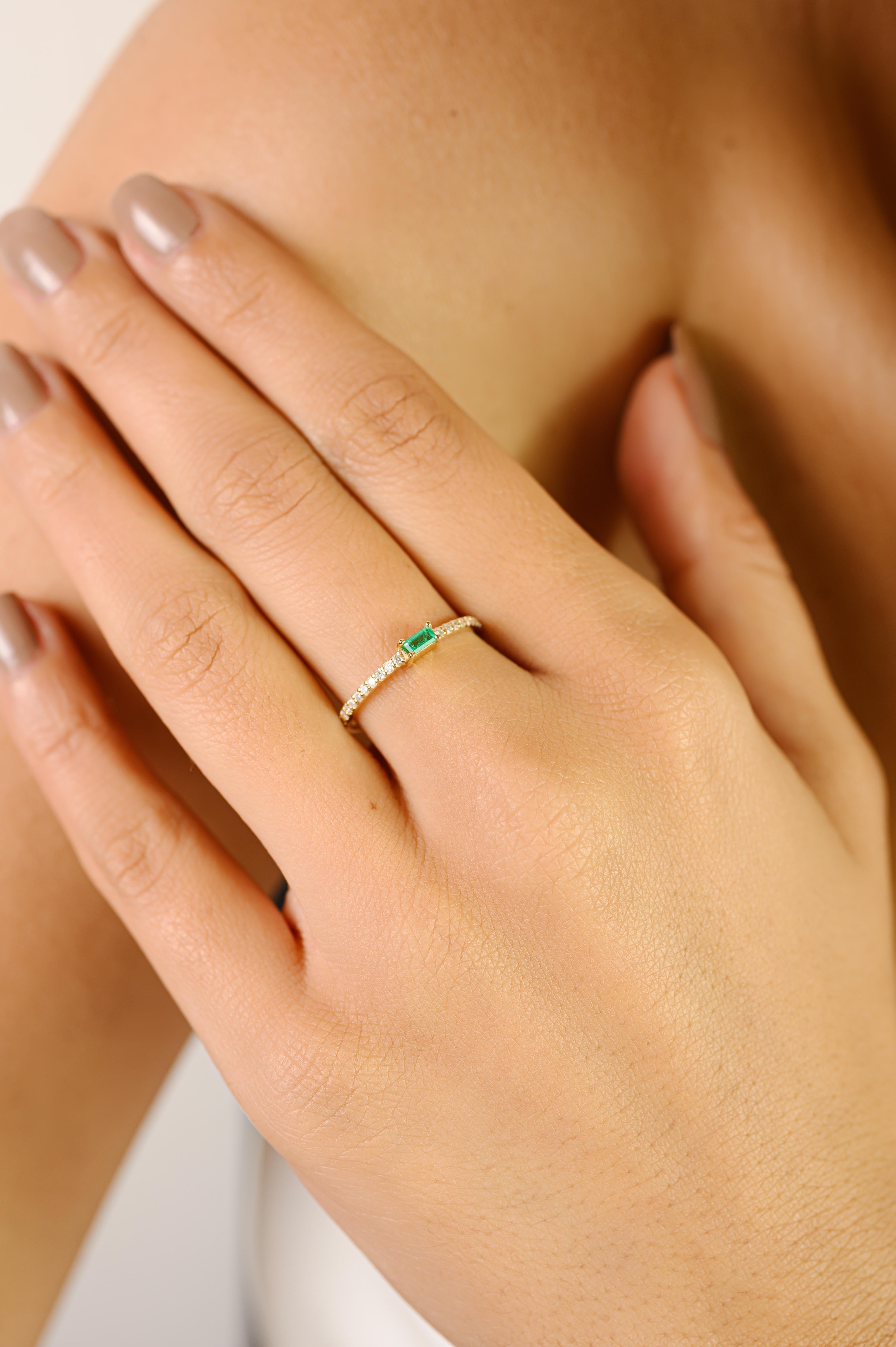 For Sale:  Stackable Thin 14k Yellow Gold Baguette Emerald & Diamond Band Ring Gift for Her 2