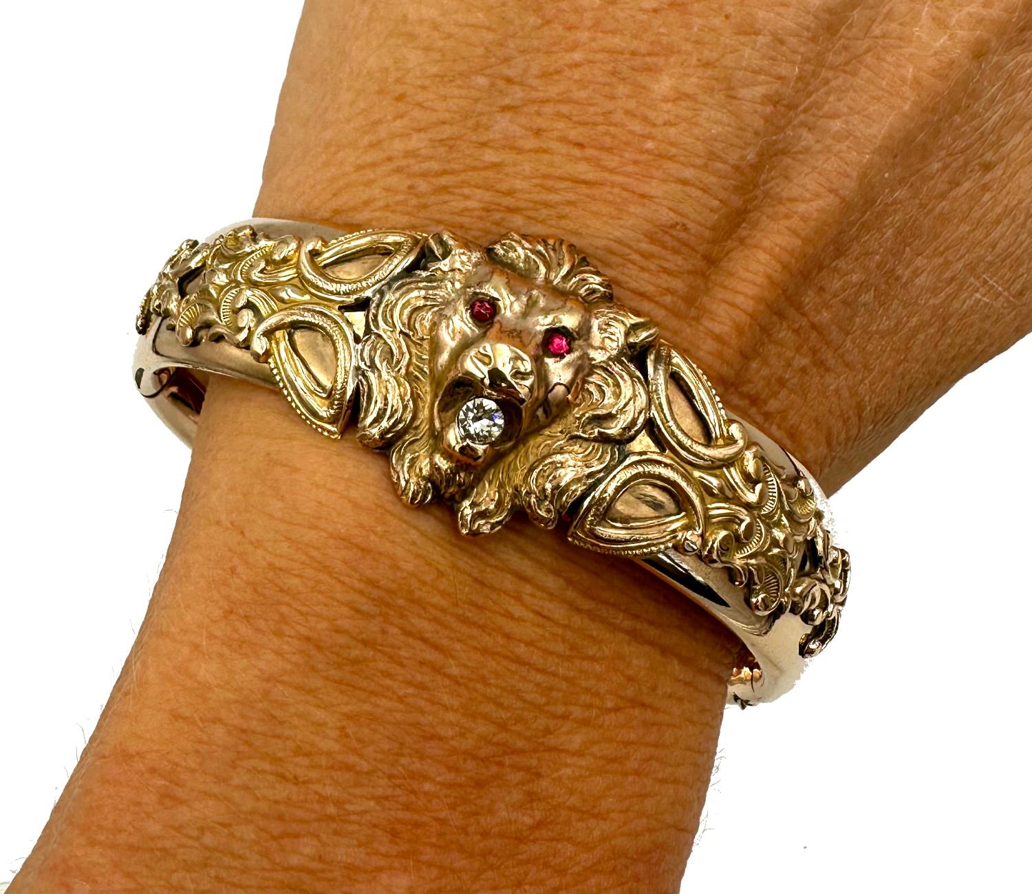 Women's or Men's Stackable Victorian Gold-Filled Lion Bangle Cat Tiger Animal Jewelry For Sale