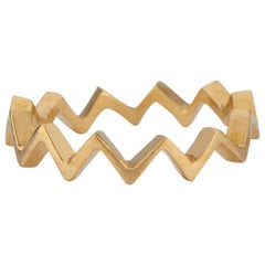Stackable Zig-Zag 22 Karat Yellow Gold Fashion Ring
