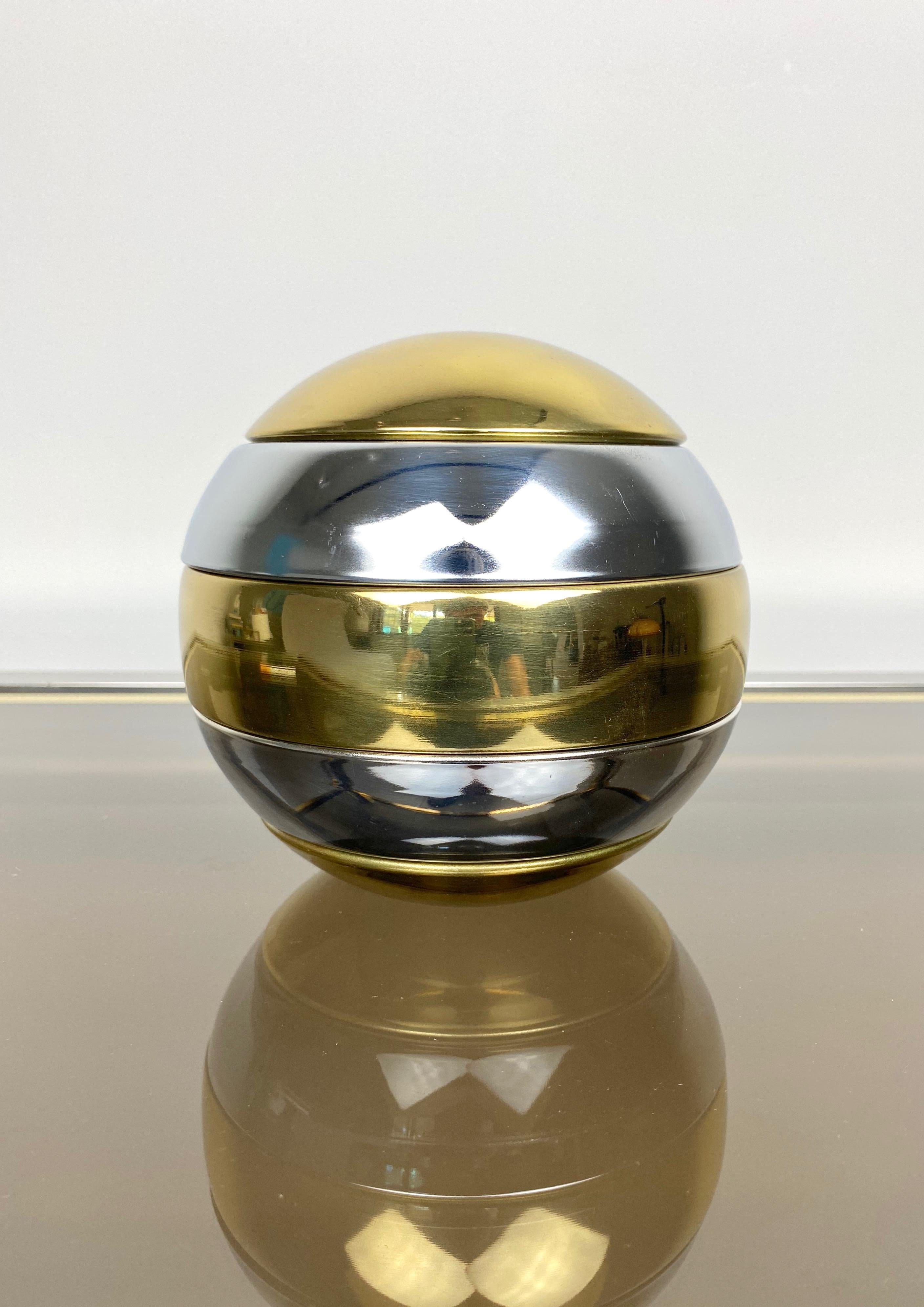 Italian Stacked Brass & Chrome Globe Ashtray Tommaso Barbi Style, Italy, 1970s