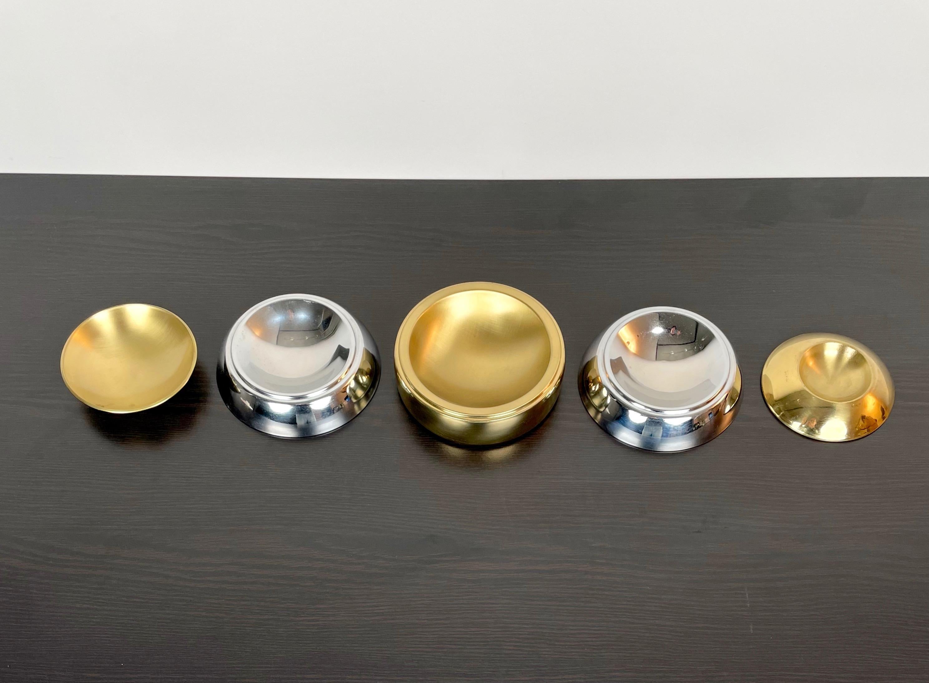 Stacked Brass & Chrome Globe Ashtray Tommaso Barbi Style, Italy, 1970s 1