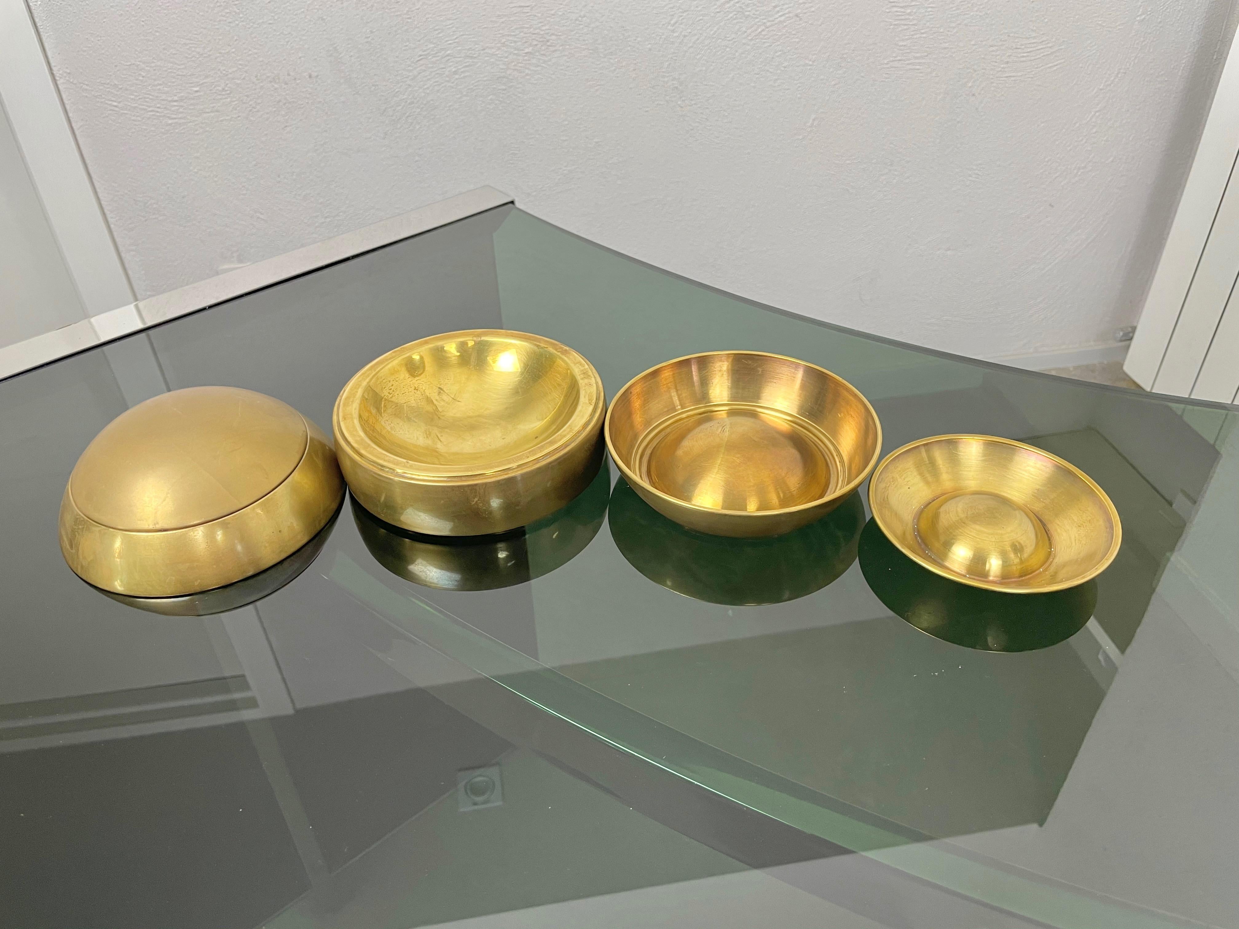 Stacked Brass Globe Ashtray Bowl Attributed to Tommaso Barbi, Italy, 1970s 3