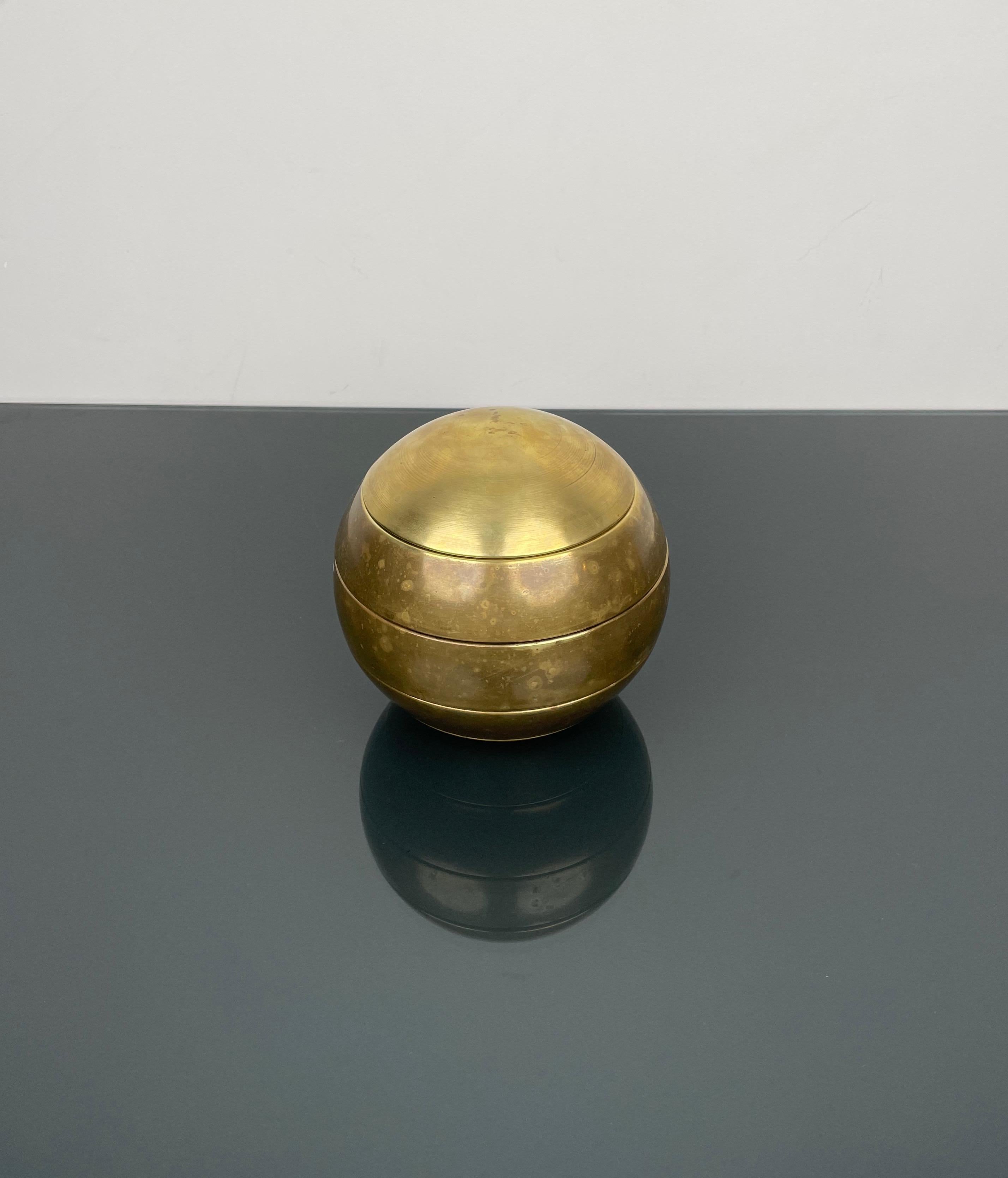 Italian Stacked Brass Globe Ashtray Bowl Attributed to Tommaso Barbi, Italy 1970s