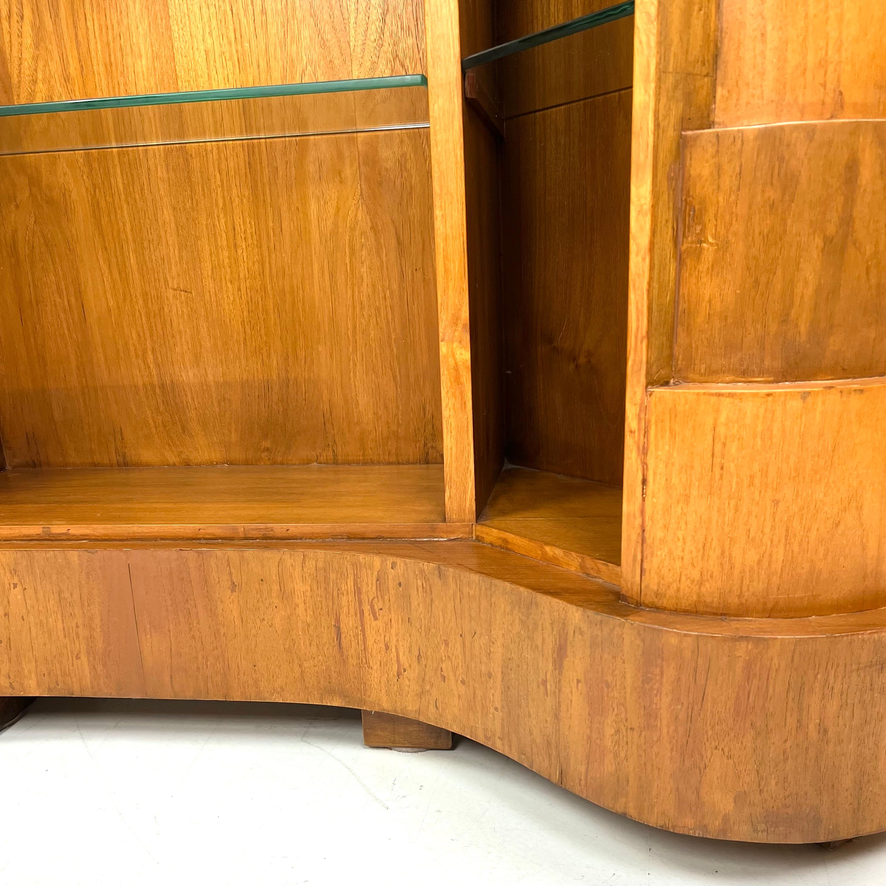 Bar in legno curvo impilato Art Deco in vendita 10