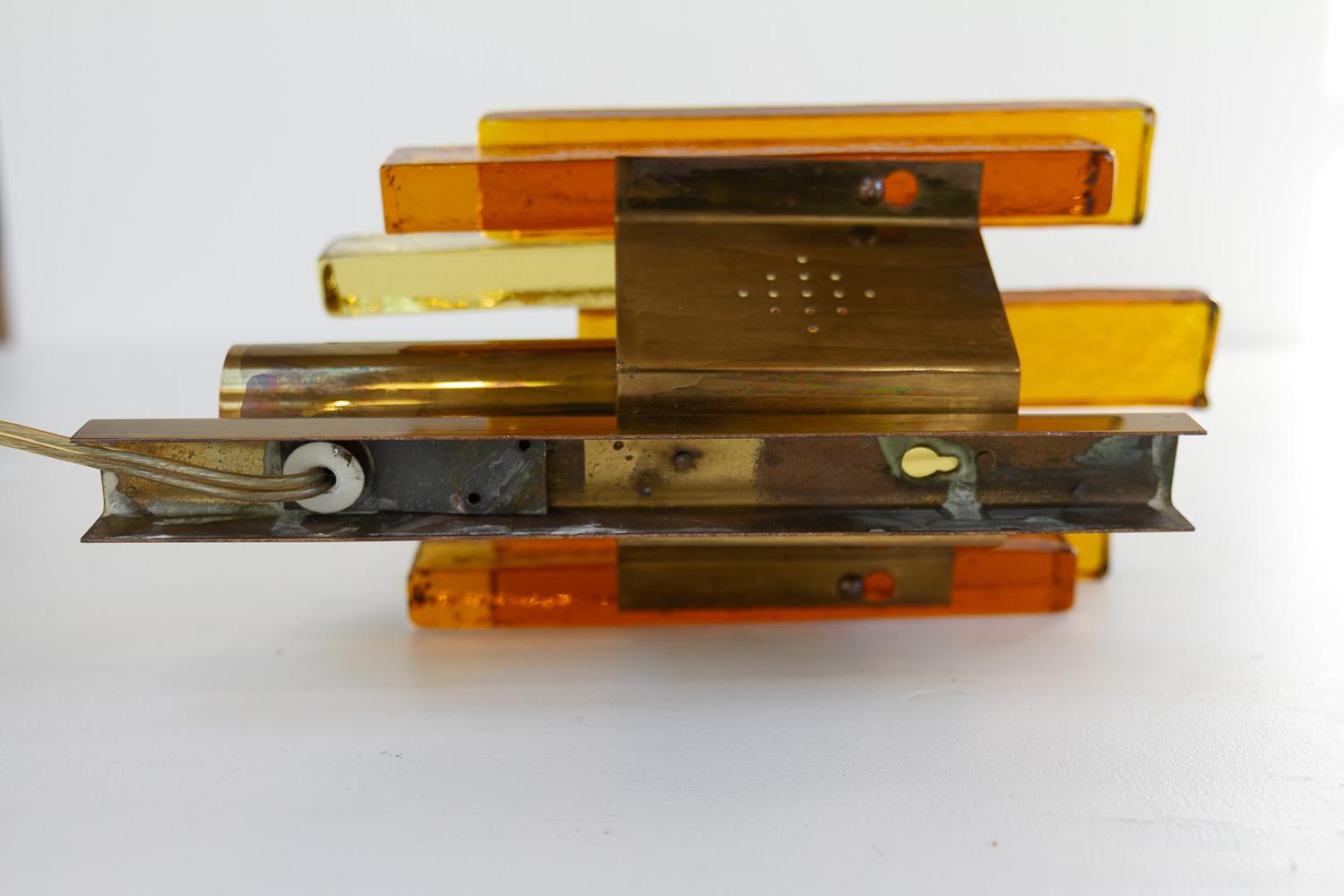 Aplique apilado de cristal y latón de Svend Aage Holm Sørensen, década de 1960. en venta 9