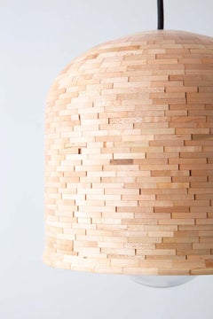 STACKED Escultura iluminada en forma de campana, Squat