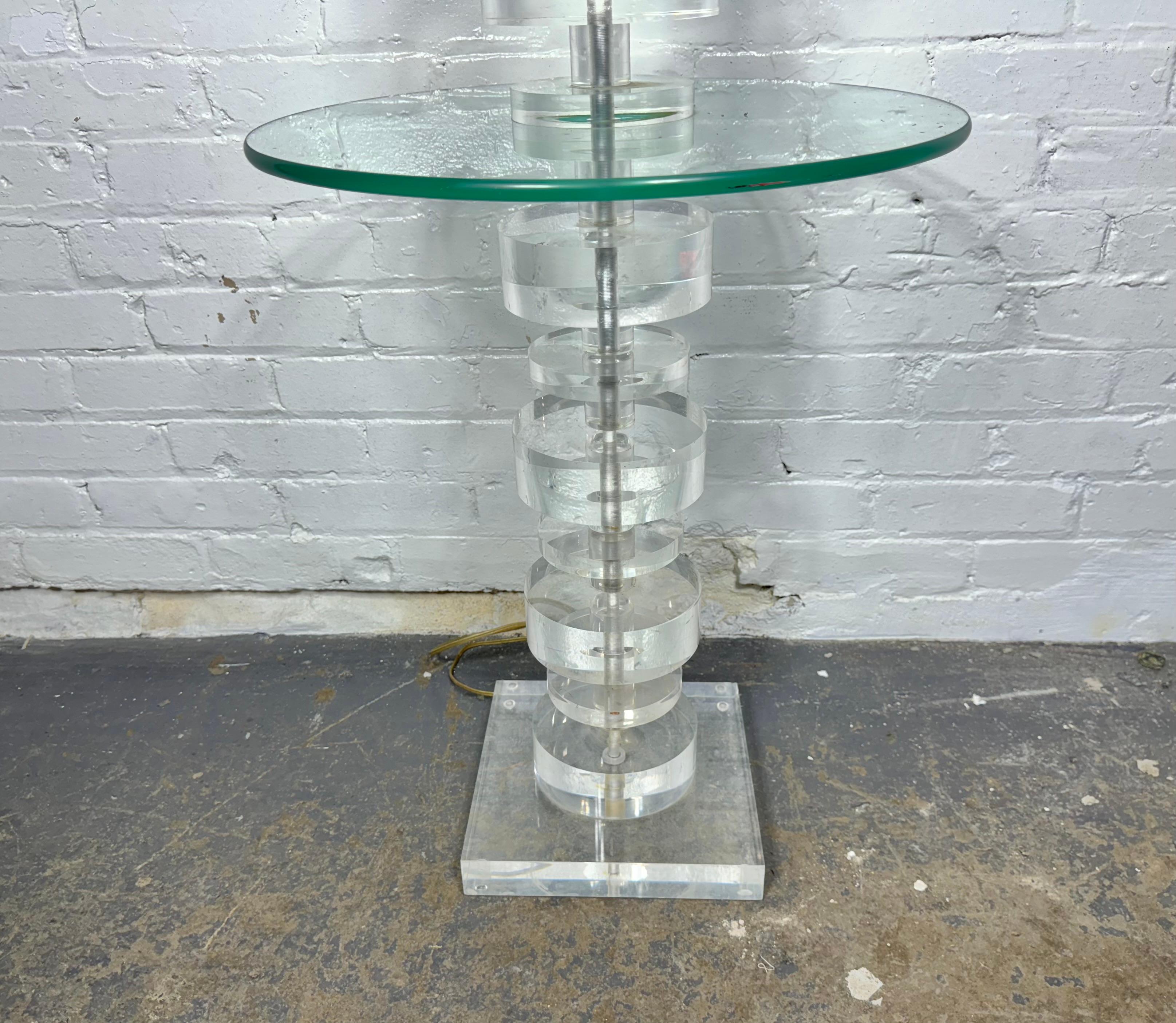 Mid-Century Modern Stacked Lucite / Acrylic Lamp w/ built in table attrib. to Karl Springer For Sale