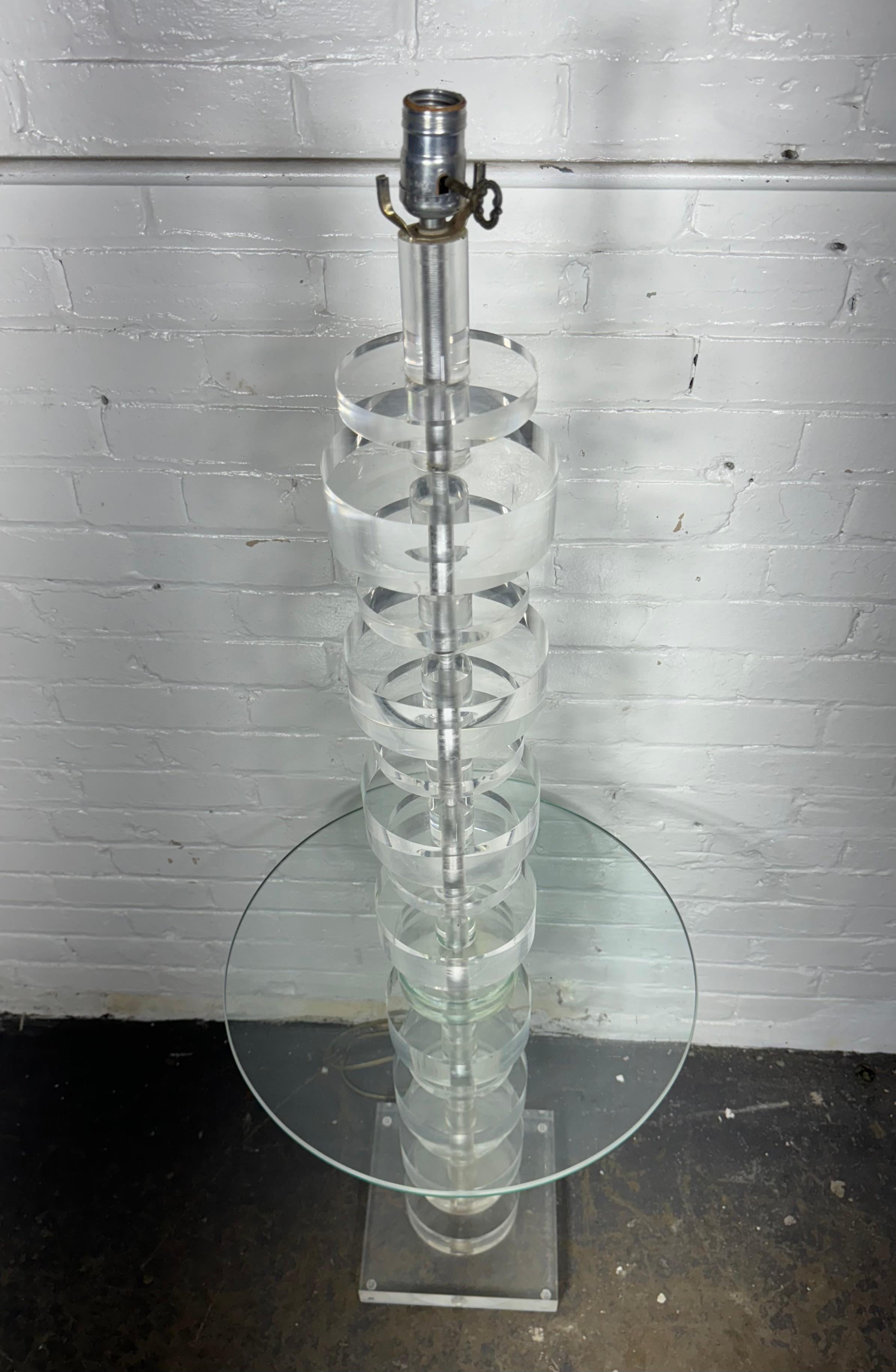 Stacked Lucite / Acrylic Lamp w/ built in table attrib. to Karl Springer In Good Condition For Sale In Buffalo, NY
