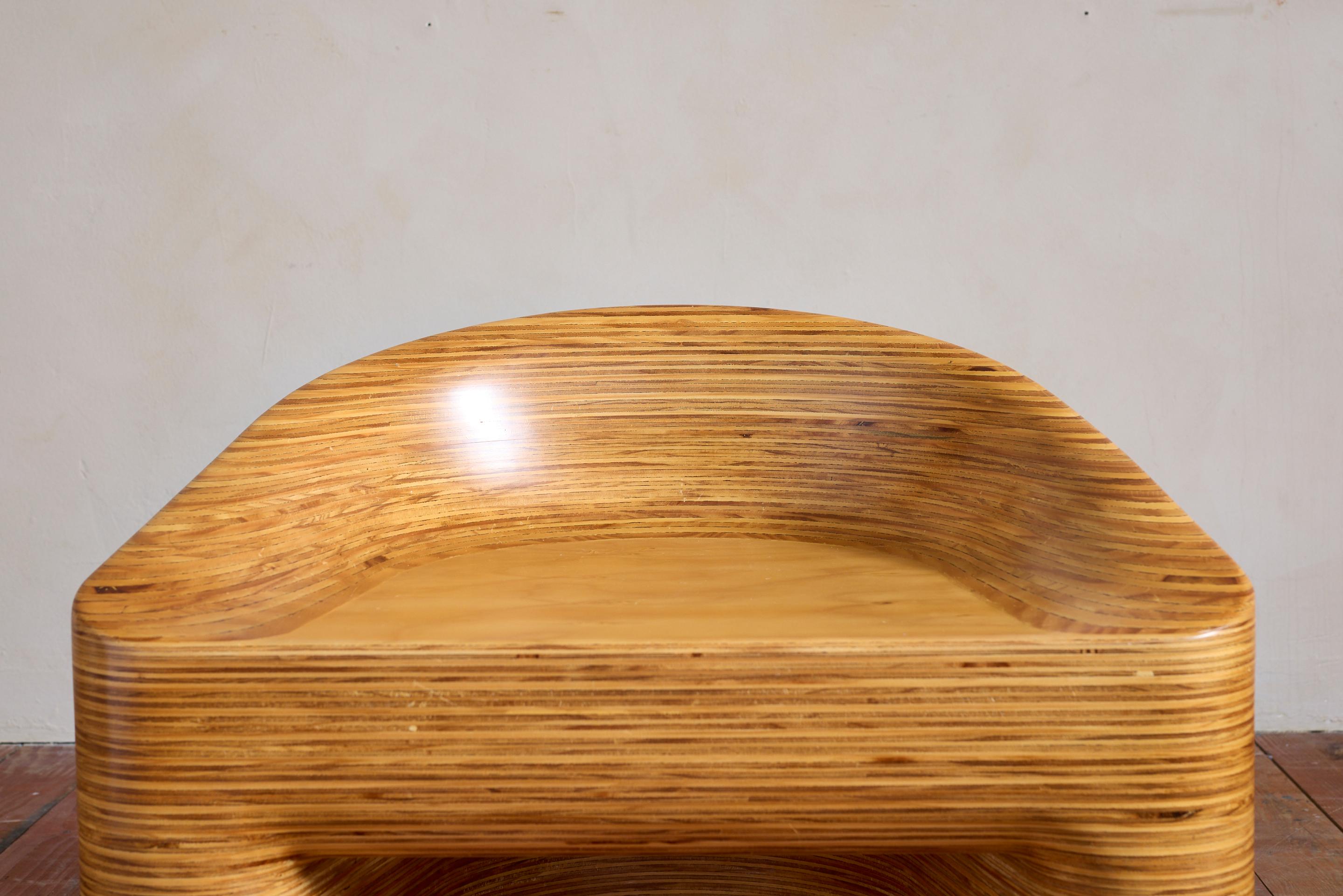 Stacked Molded Plywood Chairs in vendita 8