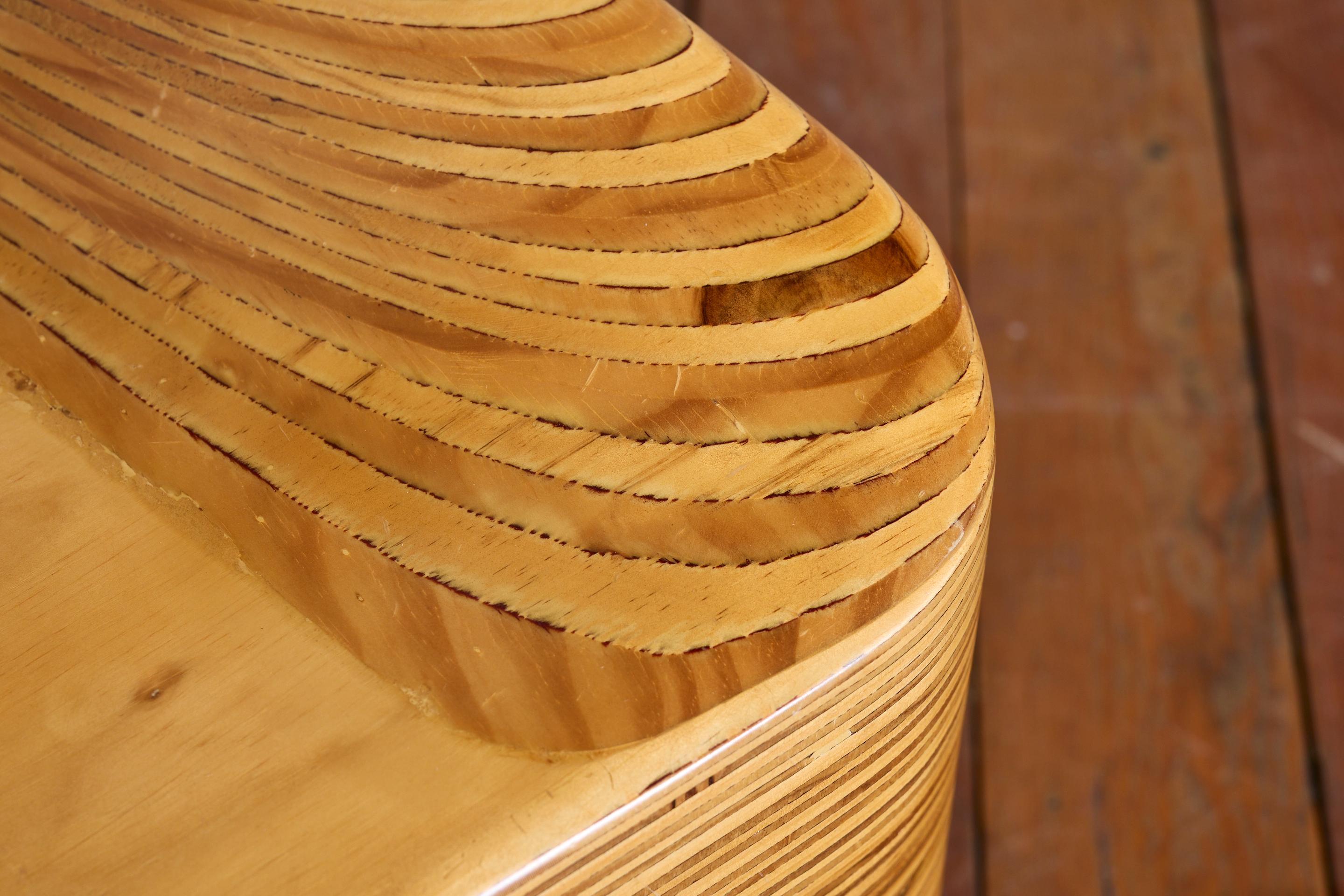 Compensato Stacked Molded Plywood Chairs in vendita