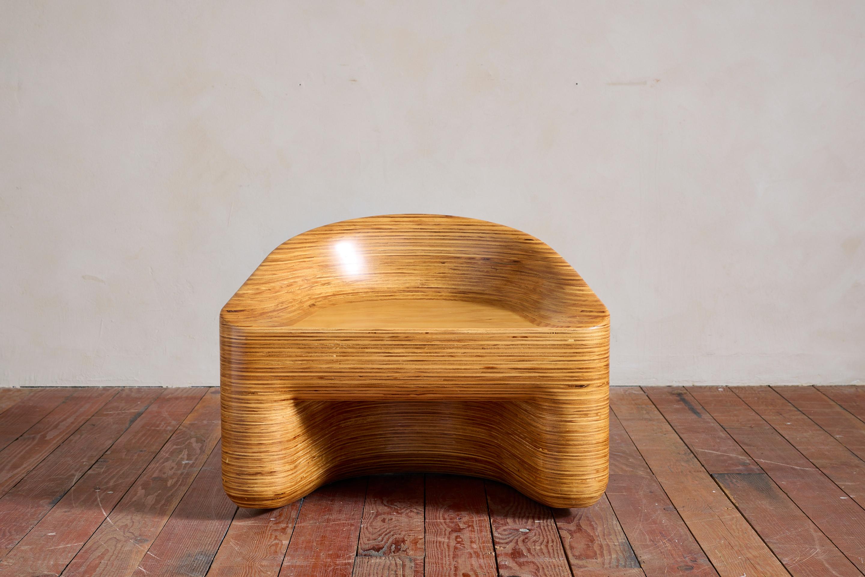 Stacked Molded Plywood Chairs in vendita 2
