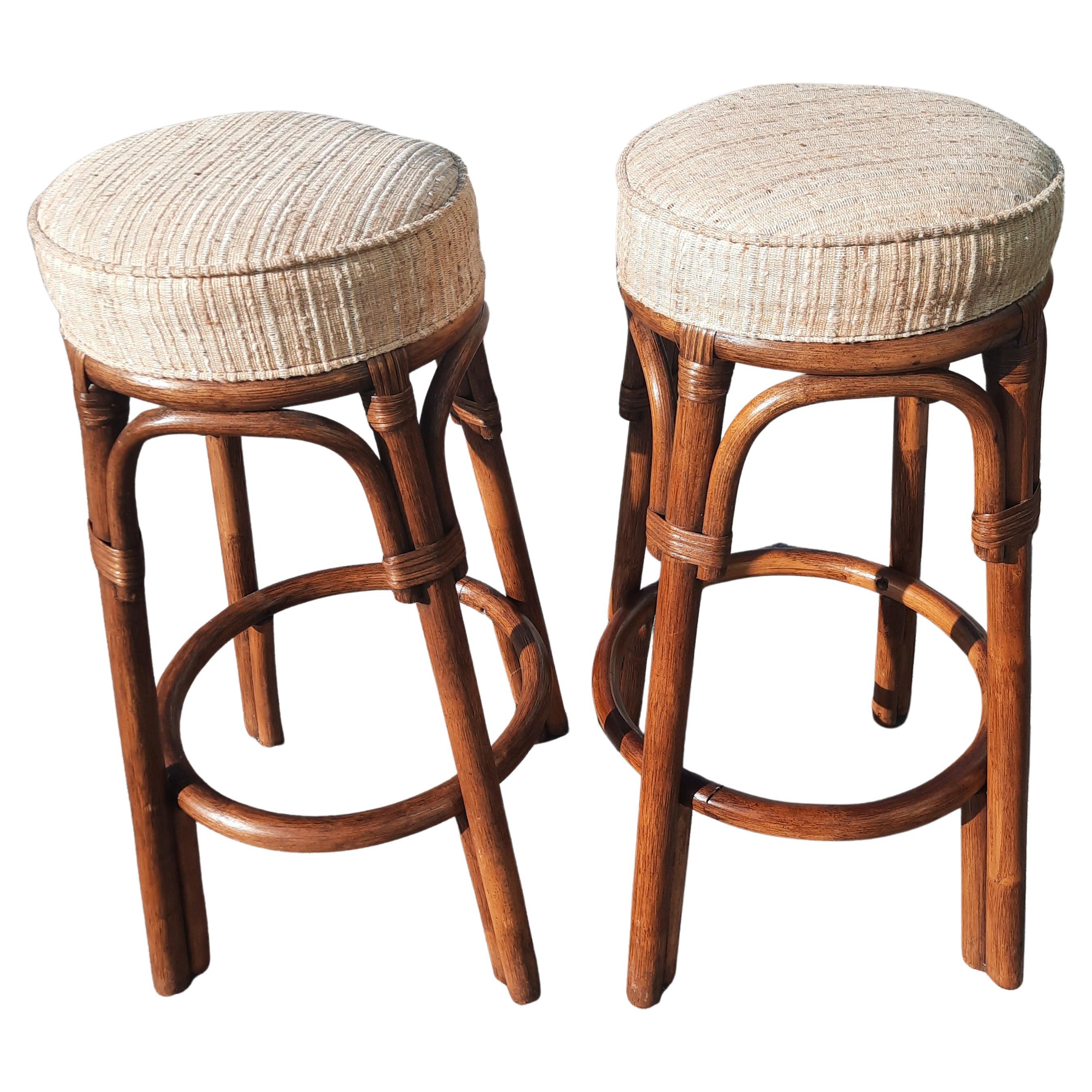 Stacked Rattan and Woven Wicker Bar and Stools Set, circa 1970s For Sale 3