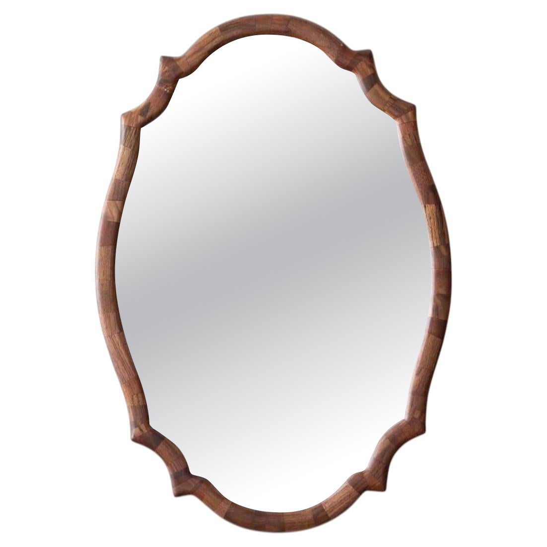 What is a scallop mirror?