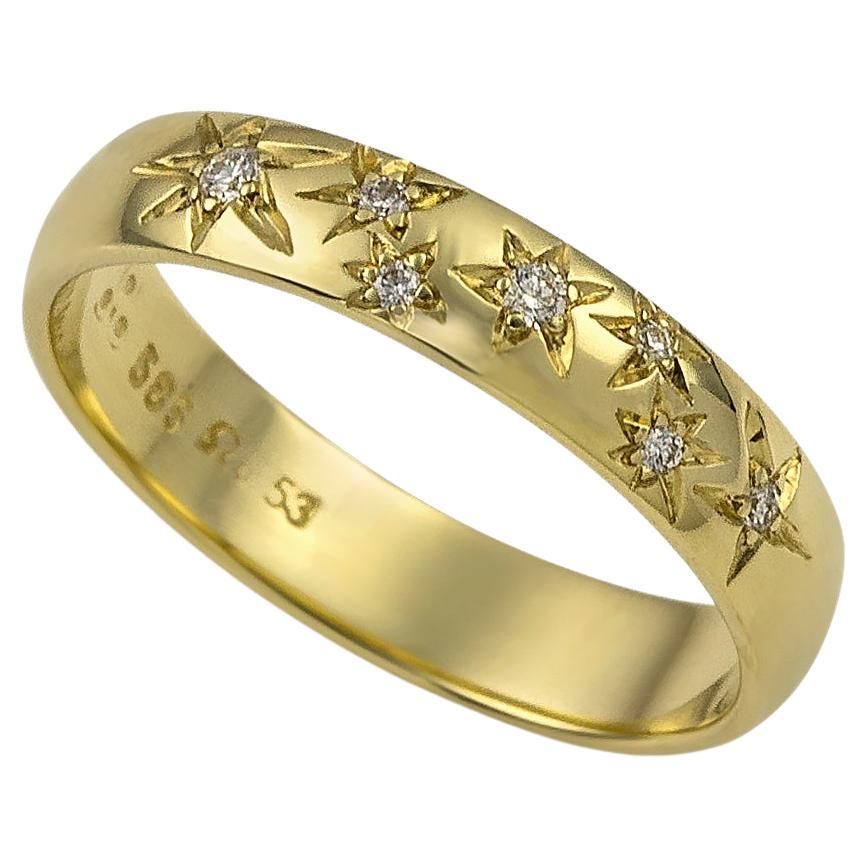 Stacking Band Ring in Yellow Gold and Star Diamonds For Sale