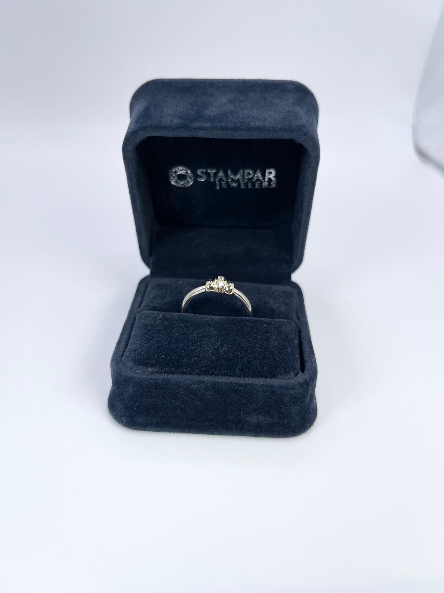 Moderno Anello Daimond impilabile Anello bianco 14KT Anello moderno della promessa in vendita