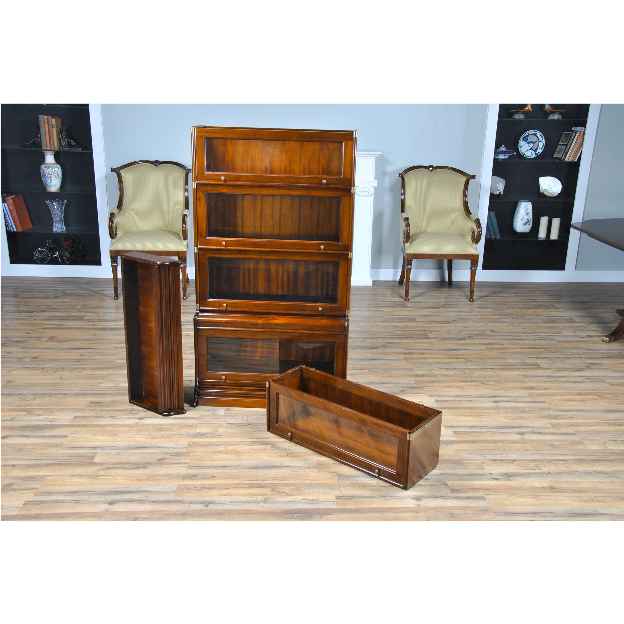 Stacking Mahogany Bookcase In New Condition For Sale In Annville, PA
