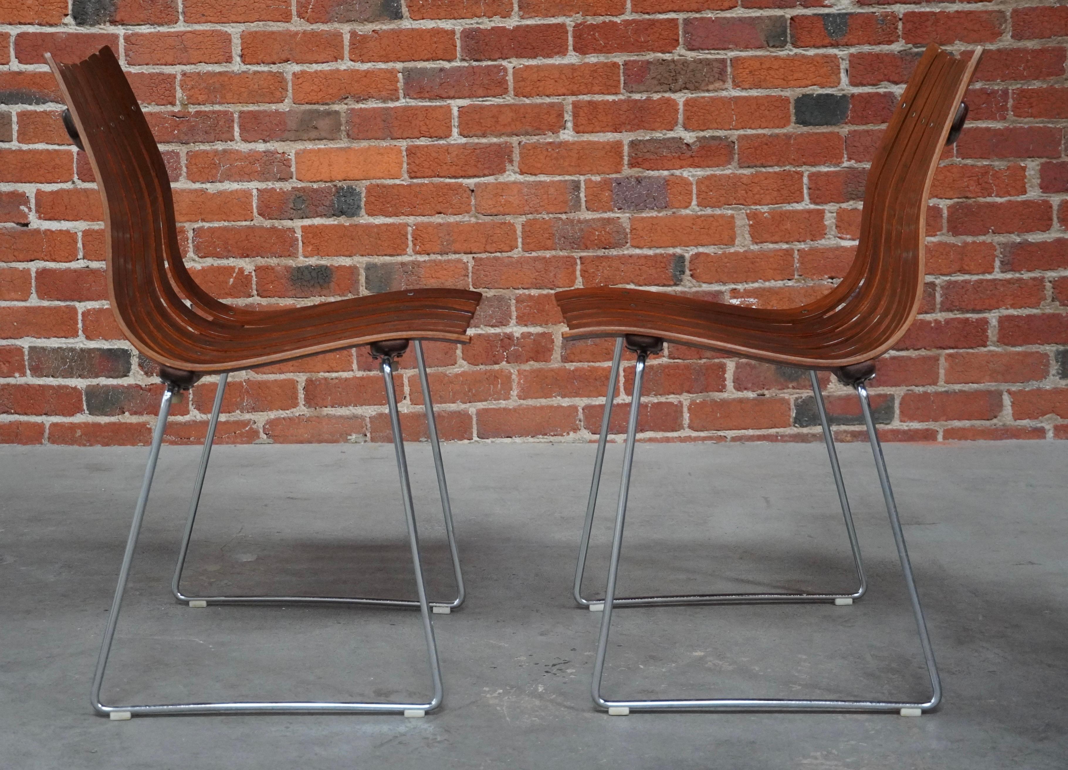 Chaises de salle à manger empilables en palissandre de Hans Brattrud de Norvège Bon état à Oakland, CA