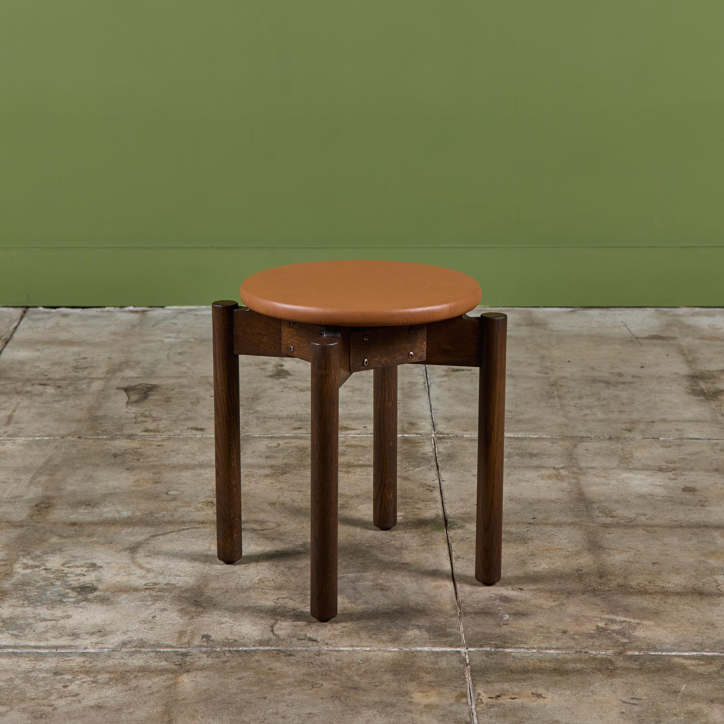 Taburete apilable para muebles Marble Imperial Cuero en venta