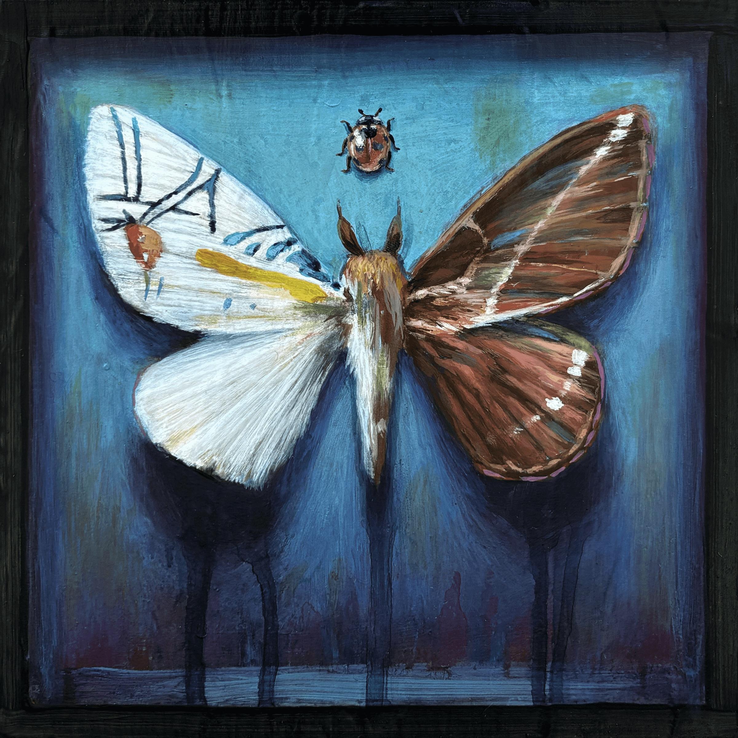 "Hybrid Moth" (2025), portrait animal abstrait, peinture acrylique sur Wood Wood