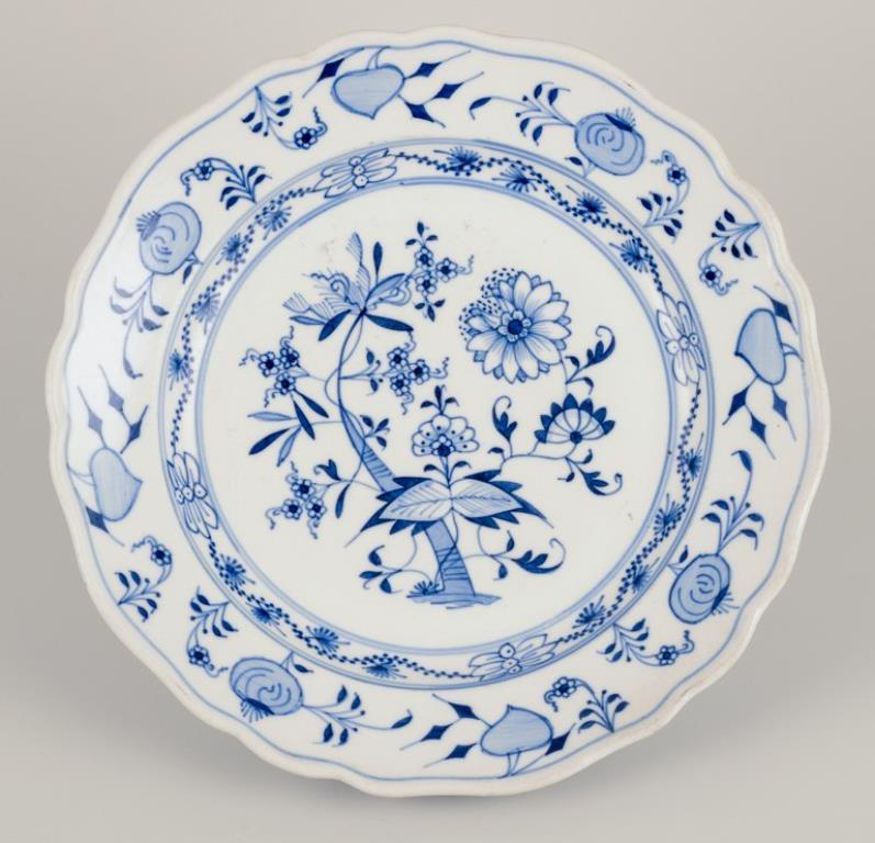 Stadt Meissen, Germany. Set of six dinner plates in porcelain. In Excellent Condition In Copenhagen, DK