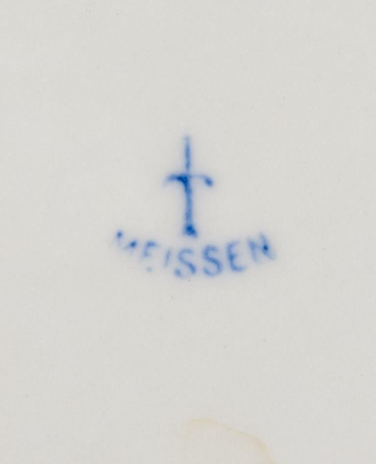 Stadt Meissen, Germany. Set of six dinner plates in porcelain. 3