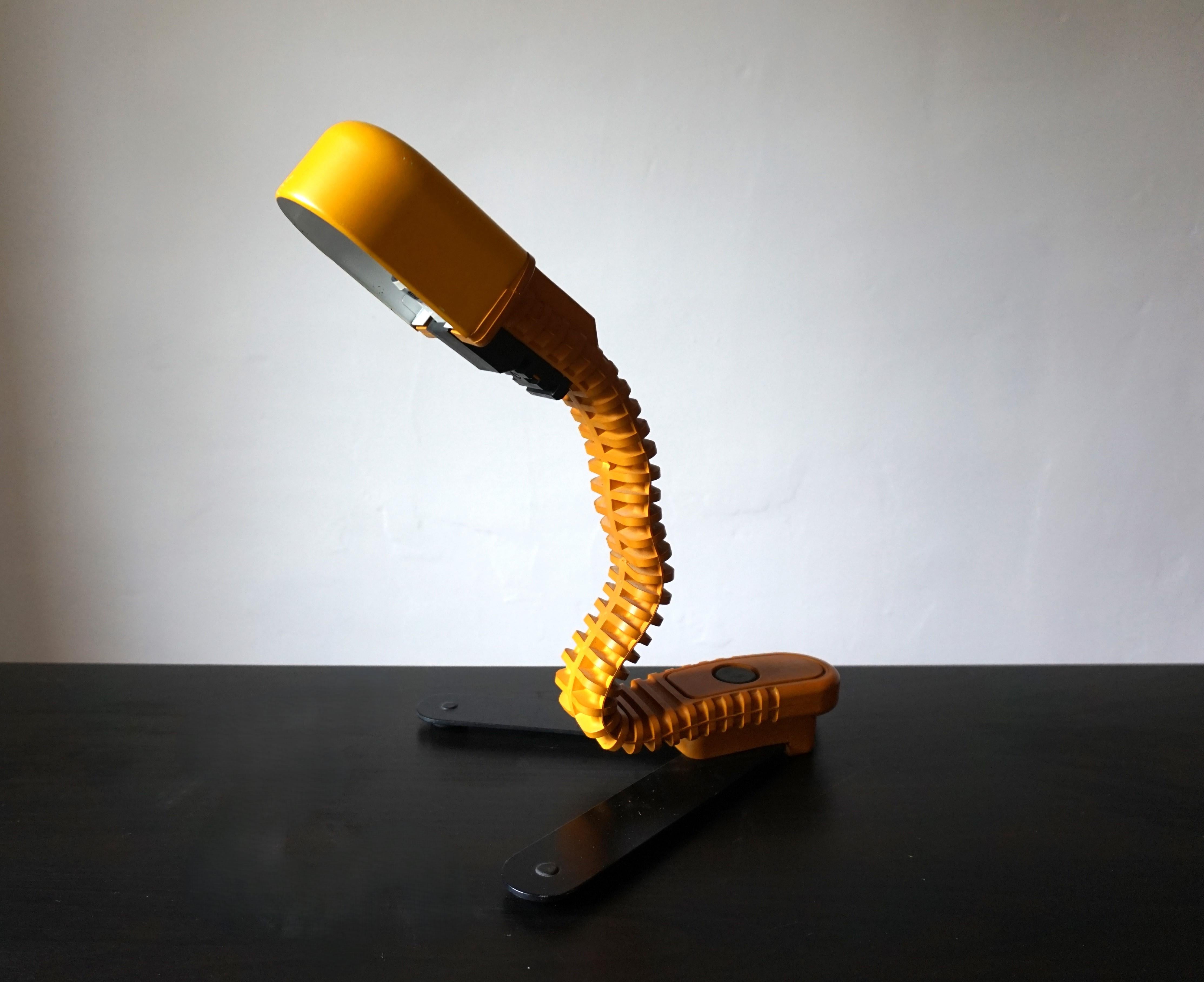 Lámpara de mesa Staff Cobra de Masayuki Kurokawa, 1970 en venta 4