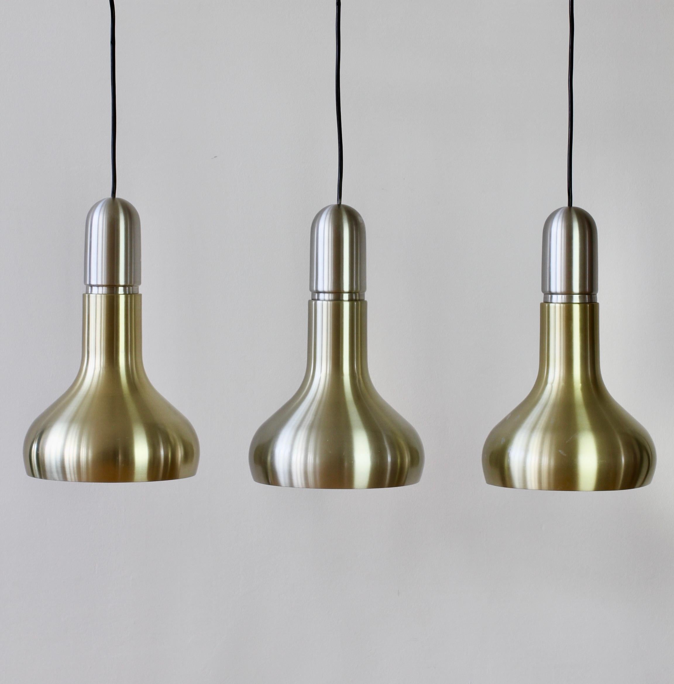 Staff Leuchten Set / Trio of 'Brass' Hanging Pendant Lights / Lamps, circa 1970s In Good Condition For Sale In Landau an der Isar, Bayern