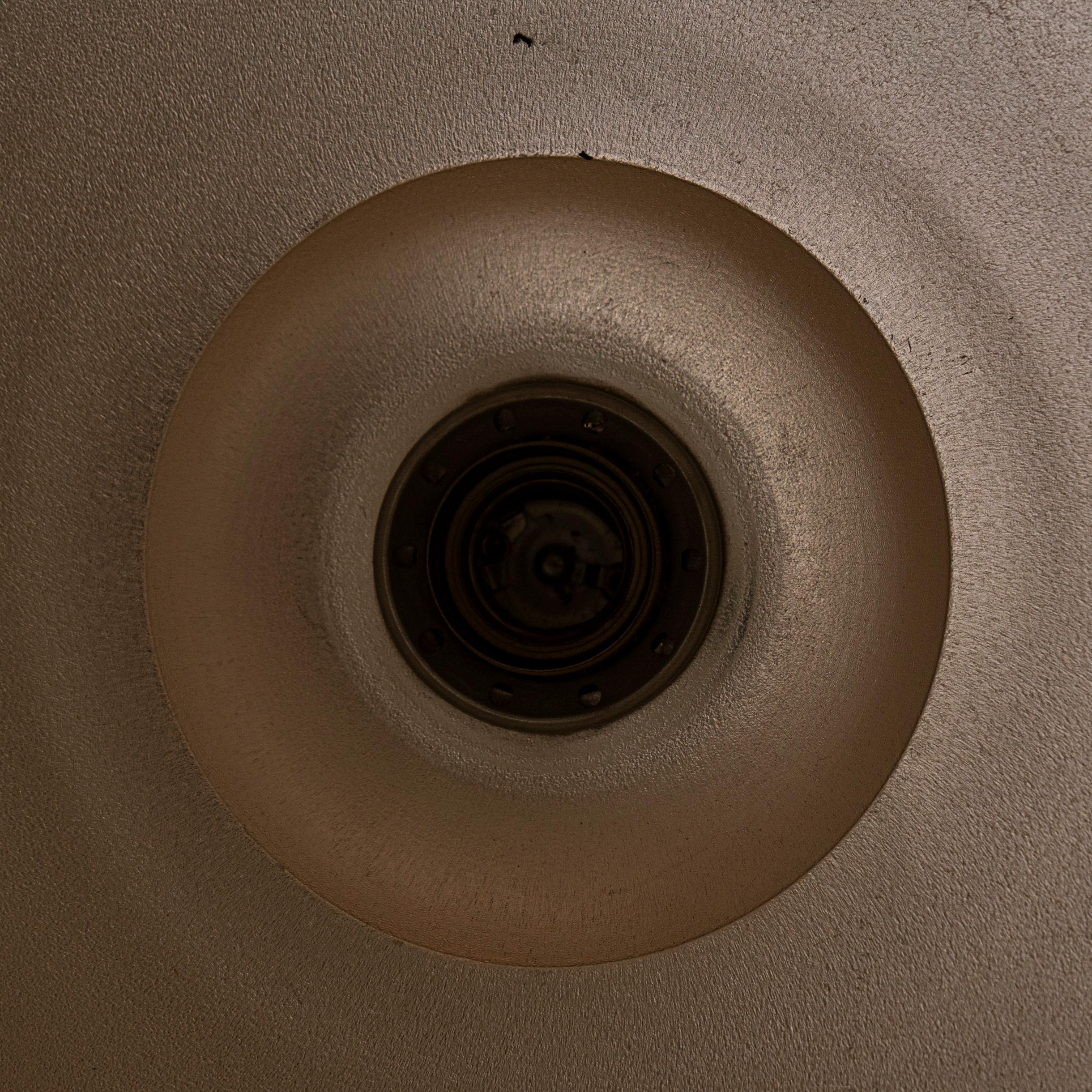 Lampe de table tulipe de l'ère spatiale en vente 1