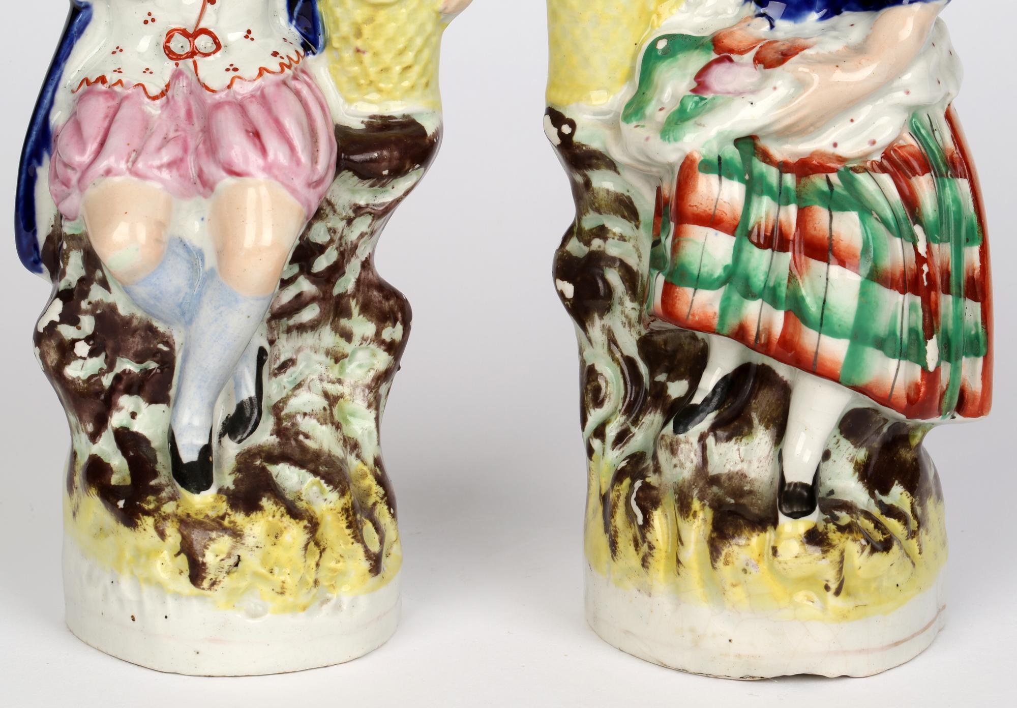 Staffordshire Antique Pair Figures with Baskets Containing Flowers In Good Condition For Sale In Bishop's Stortford, Hertfordshire