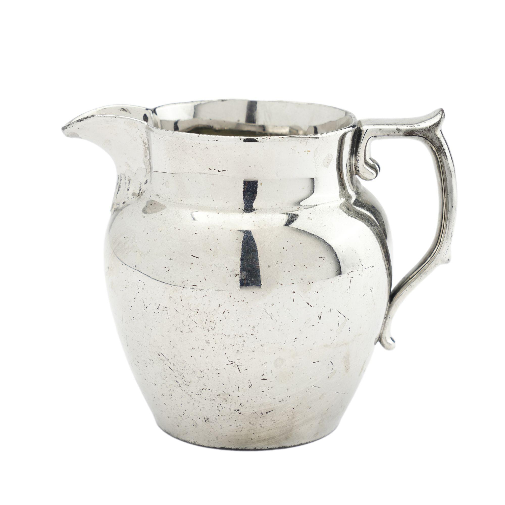 Zuccheriera e lattiera con piede in ceramica Staffordshire luster ware, 1830 ca. In condizioni discrete in vendita a Kenilworth, IL