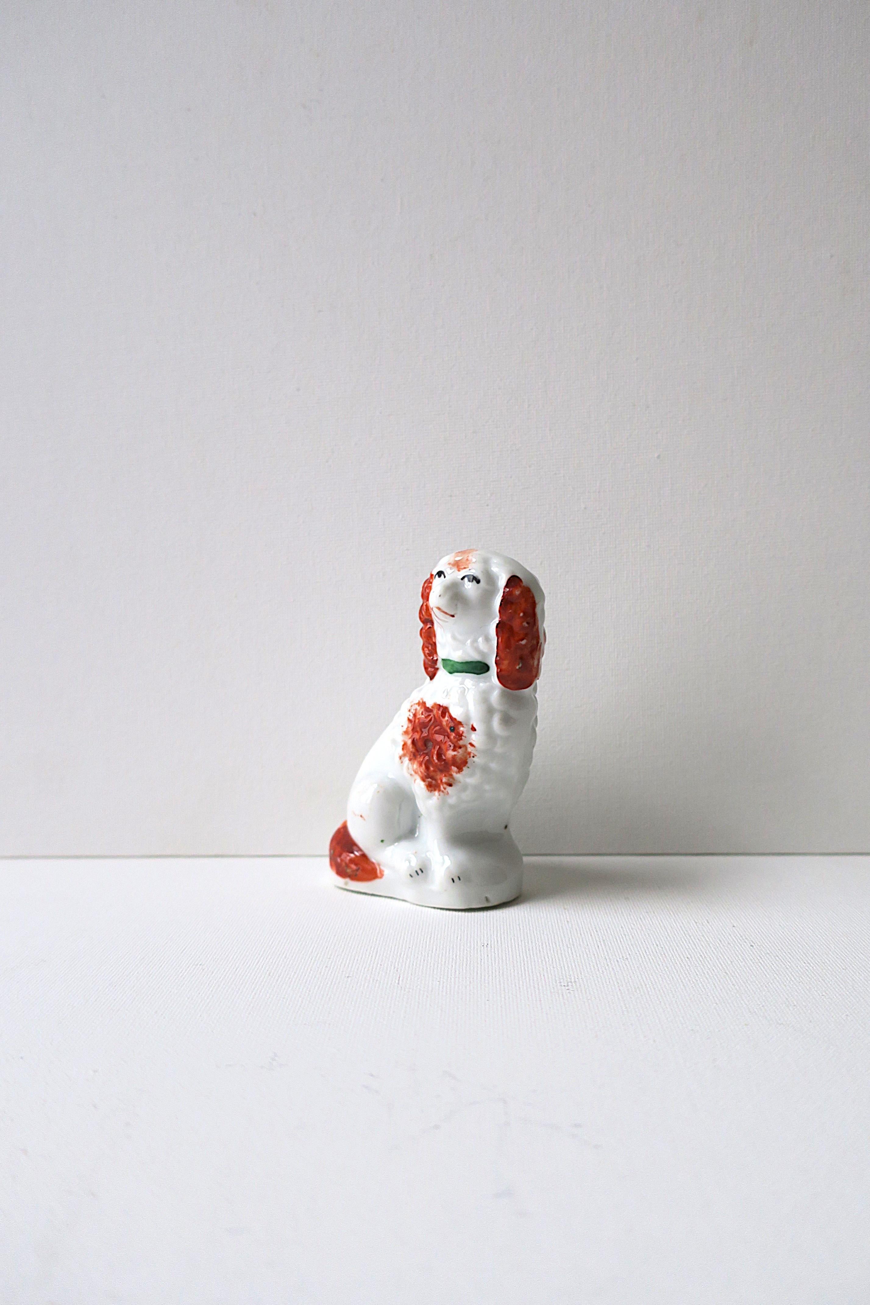 English Porcelain Dog In Good Condition For Sale In New York, NY