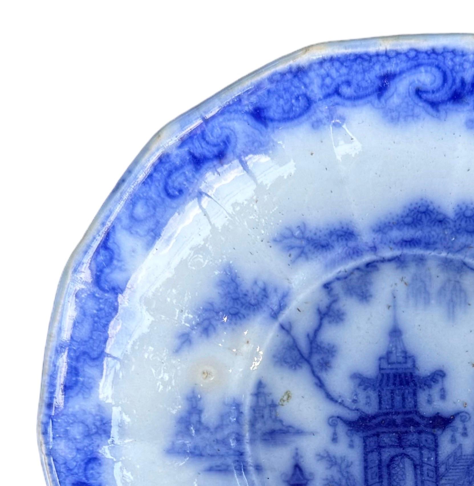 Cotto in fornace Piatto in ceramica inglese Staffordshire motivo Whampoa circa 1842 in vendita