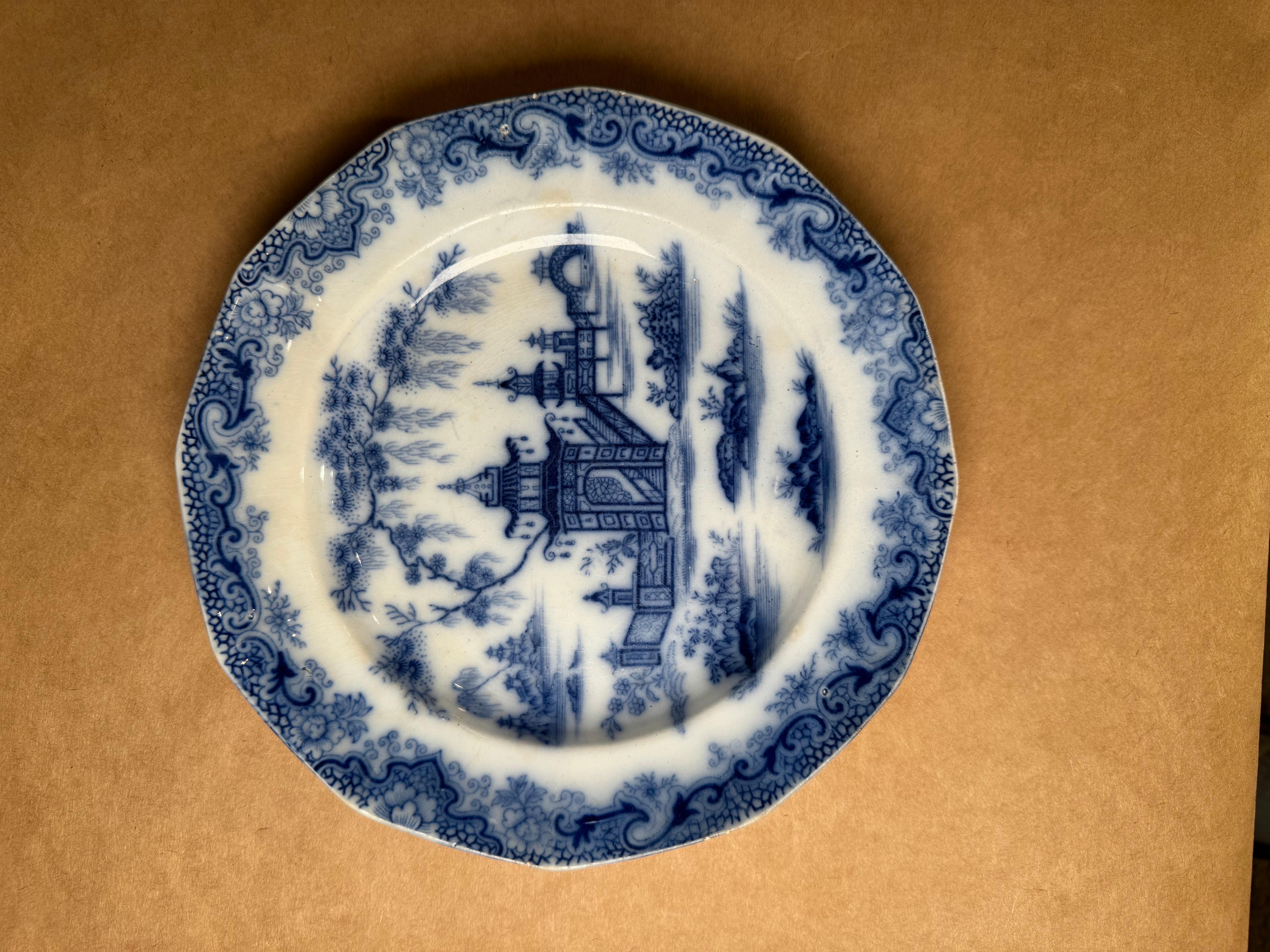 Plato de cerámica de Staffordshire de 8,25