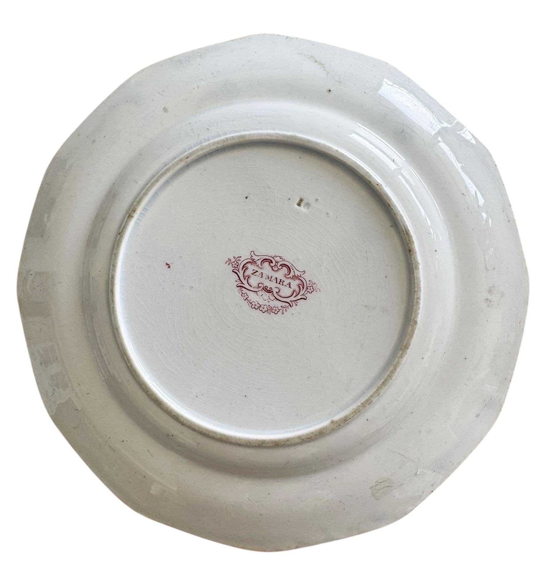 Staffordshire Ironstone Plate In Good Condition For Sale In Clearwater, FL