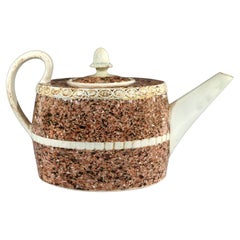 Staffordshire Achat-Teekanne aus Perlenware mit Eichelverzierung