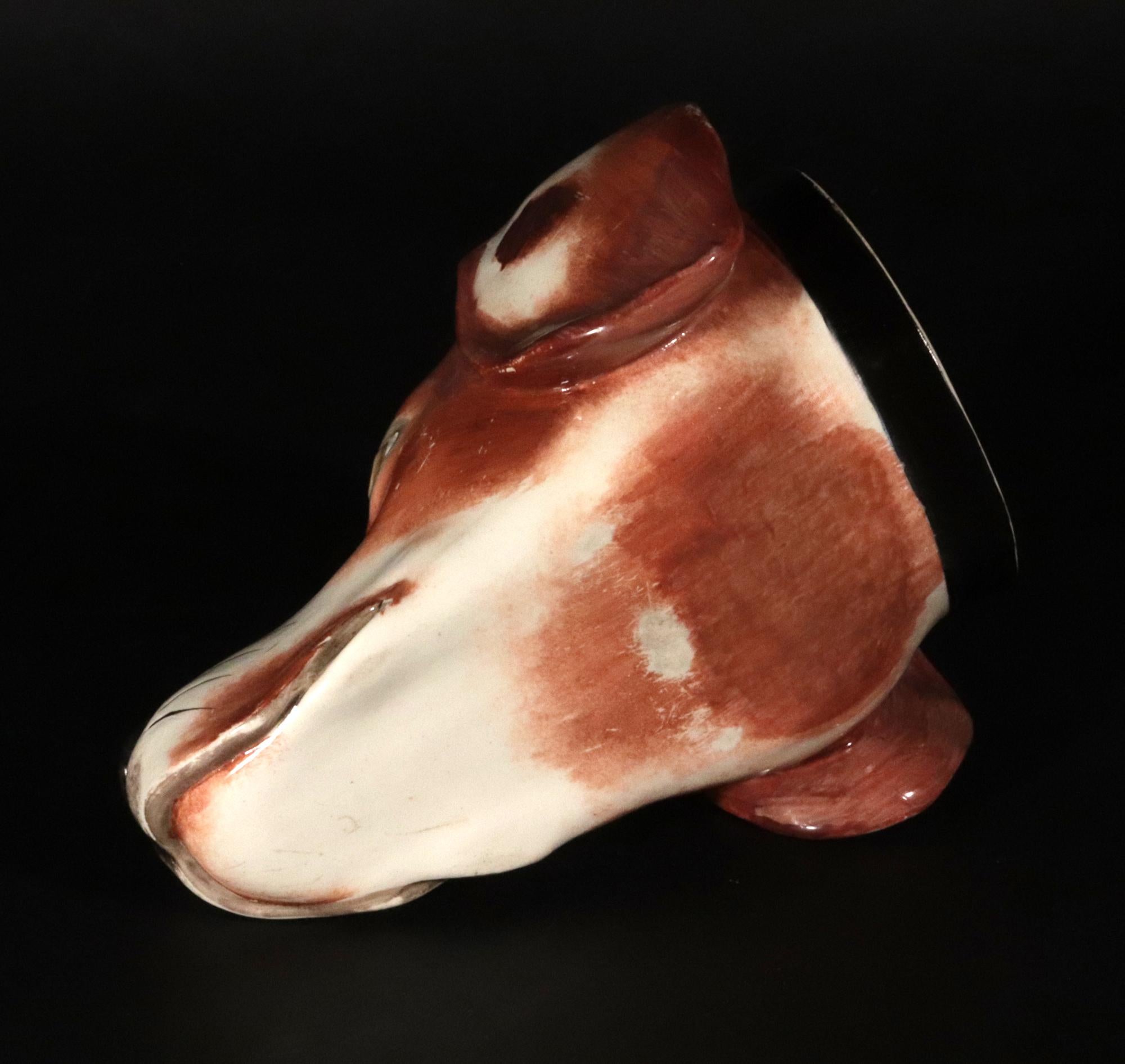Staffordshire Pearlware Pottery Fox Hound Stirrup Cup For Sale 2
