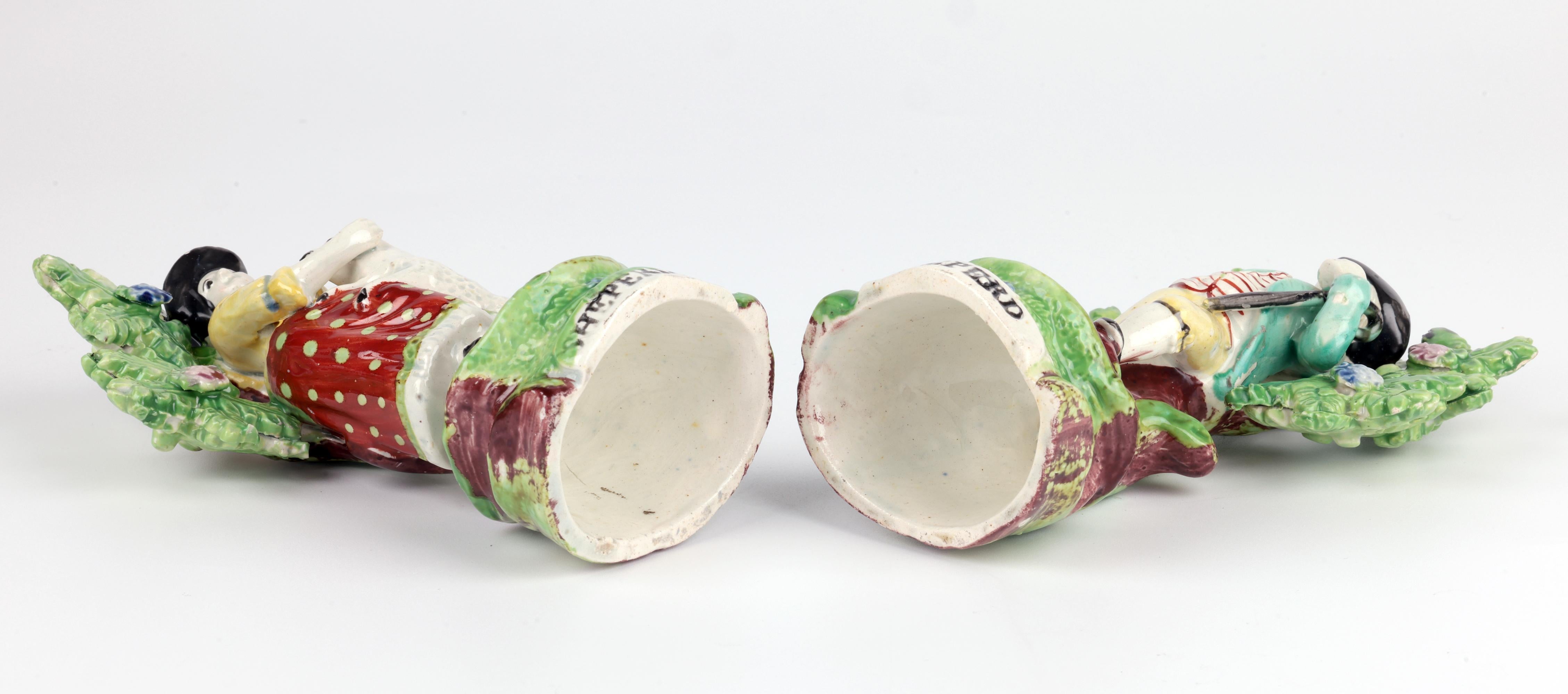 Staffordshire Pearlware Töpferei Hirte & Hirtin Figuren im Angebot 3